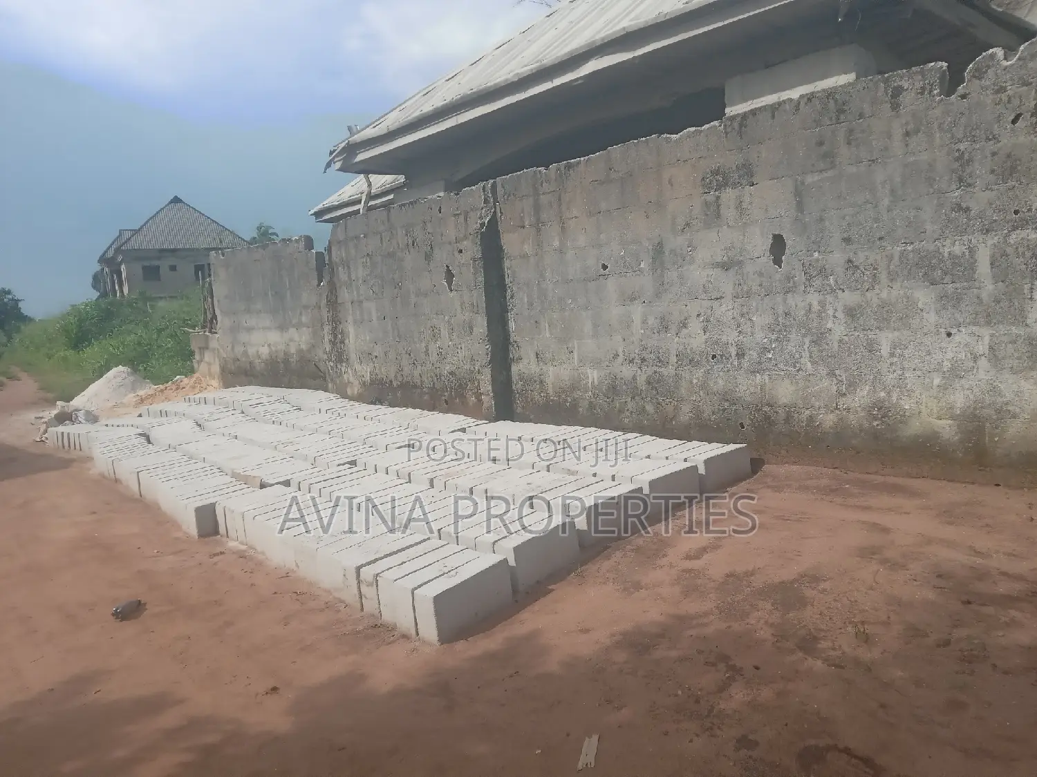 3bdrm Bungalow In Avina, Owerri For Sale