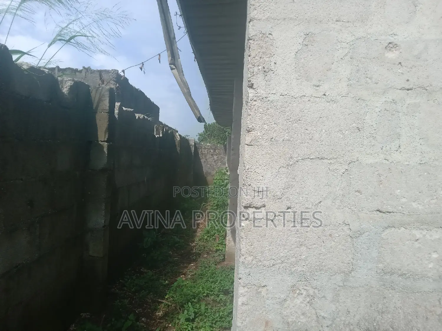 3bdrm Bungalow In Avina, Owerri For Sale