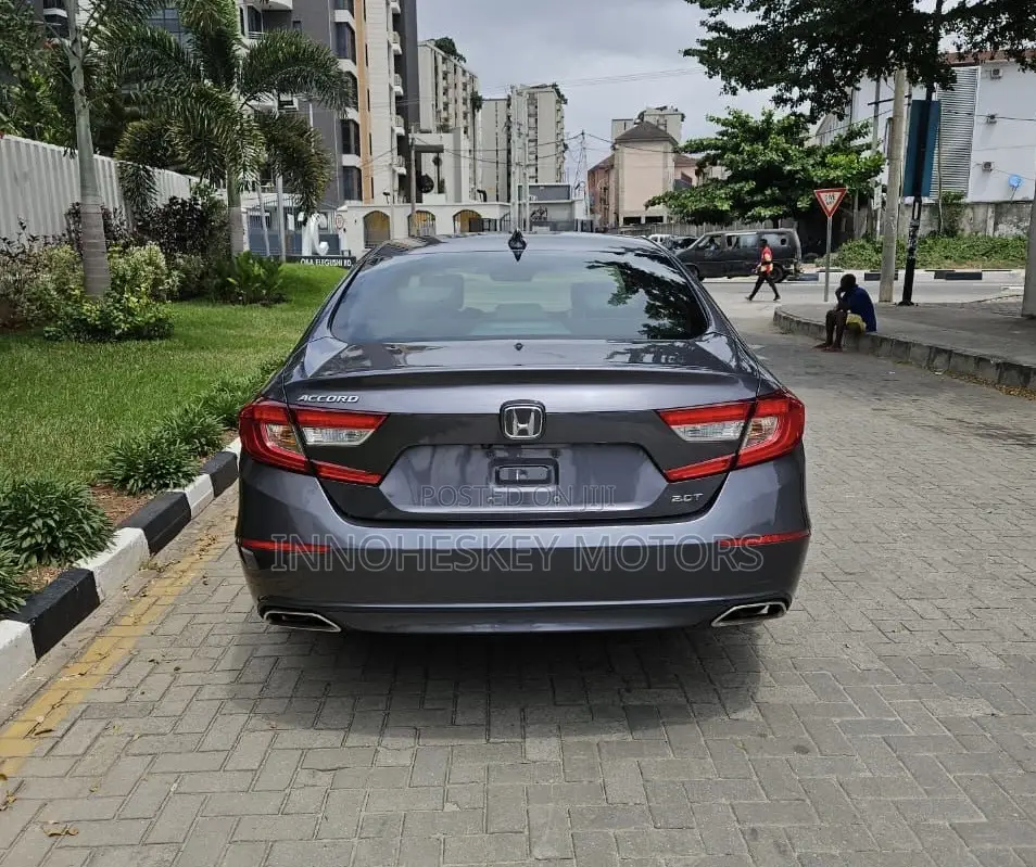 Honda Accord Touring 2.0T 2018 Gray
