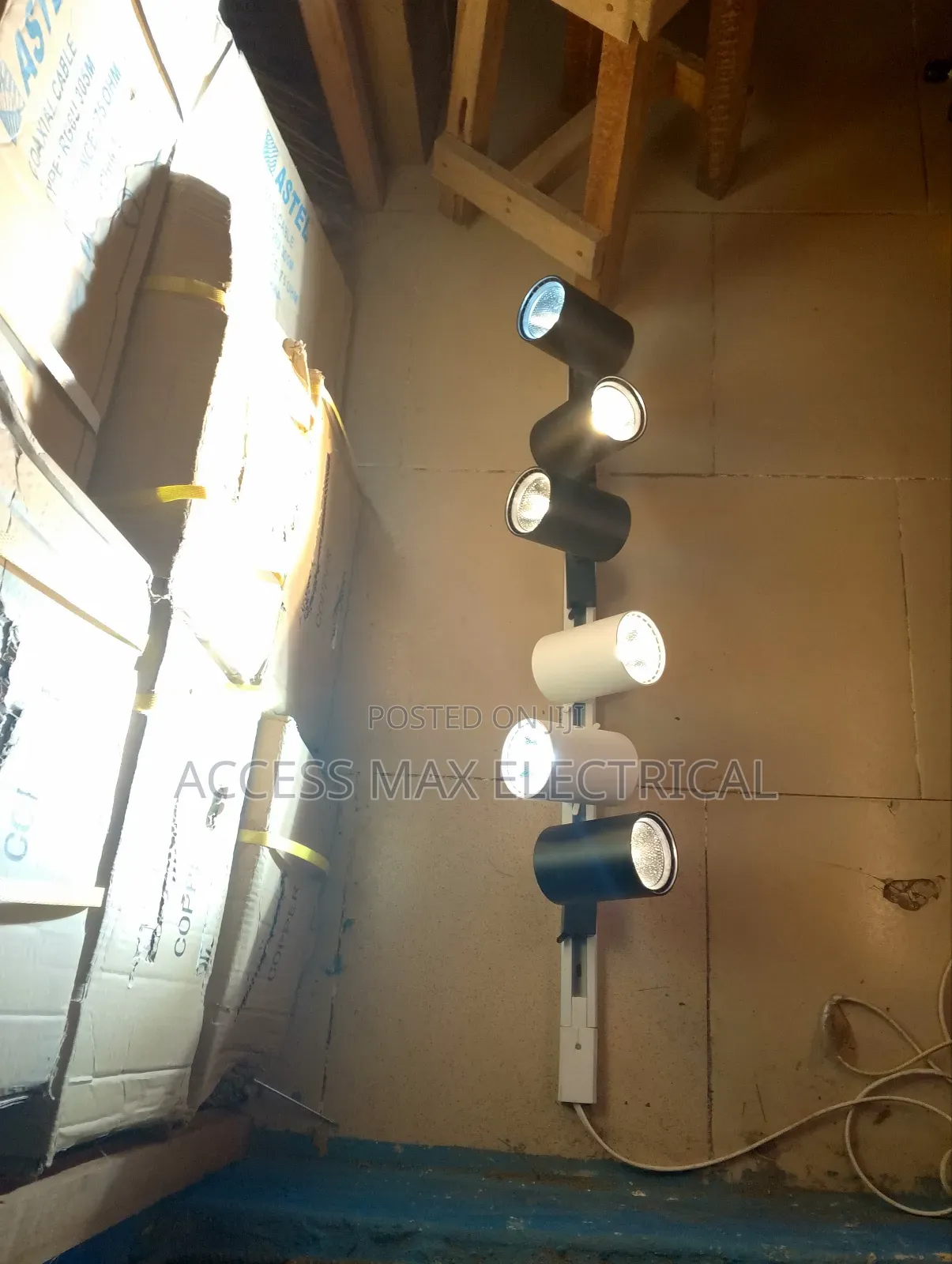 6in1 40watt Led Track Light Double Colours