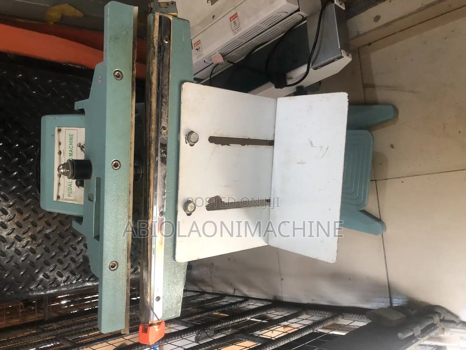 Impulse Sealer - 24" Foot Operated