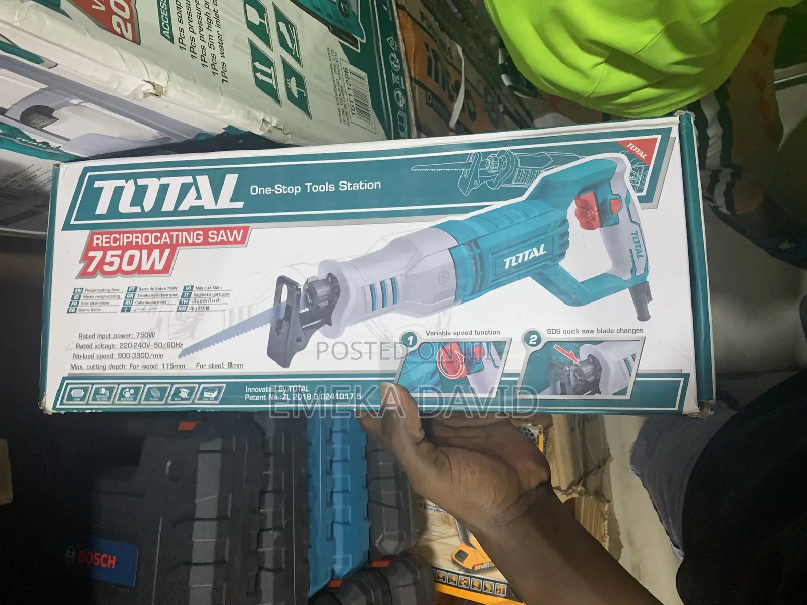 Total Reciprocating Saw Machine 750W Professional