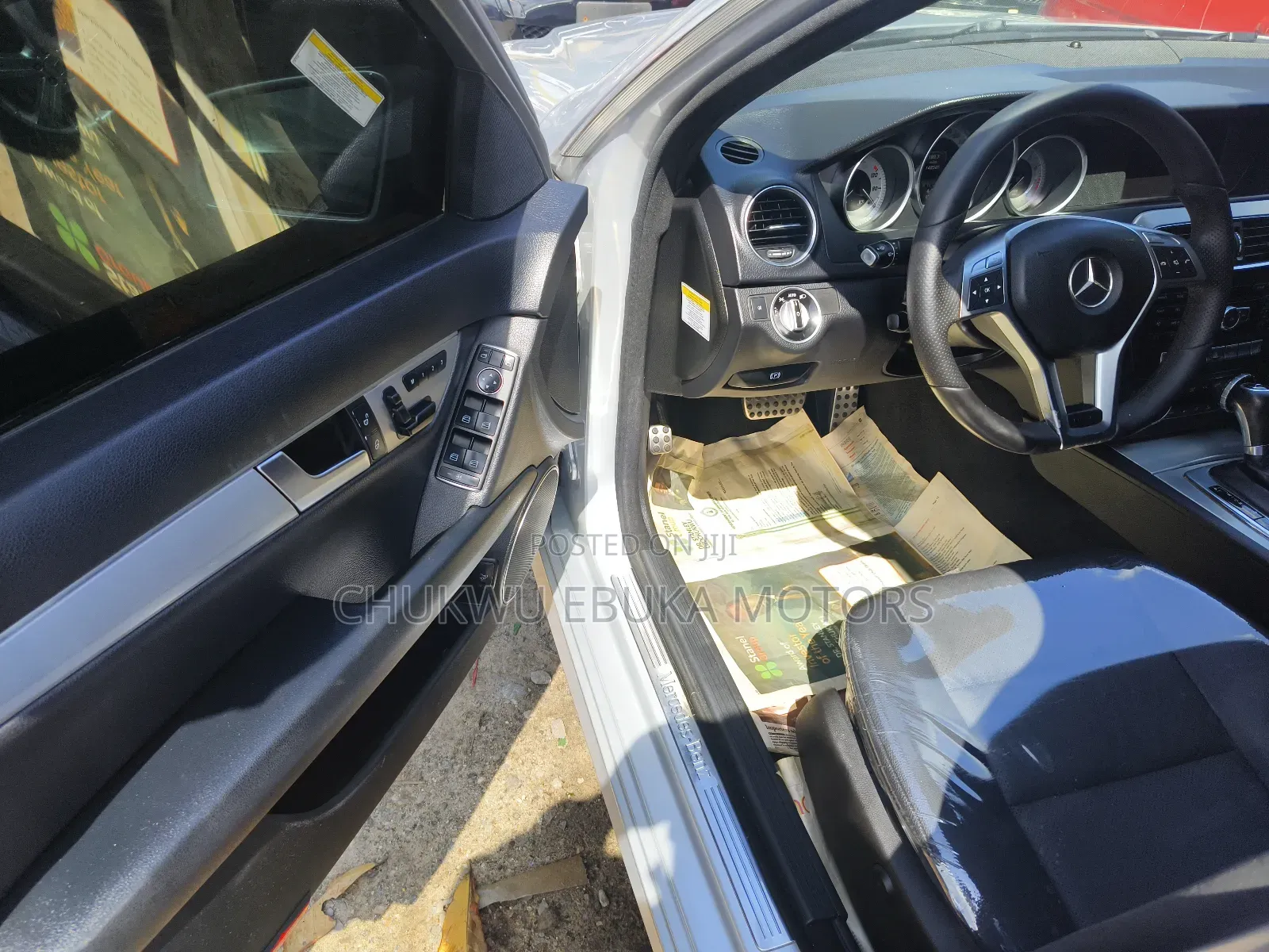Mercedes-Benz C300 2014 Silver