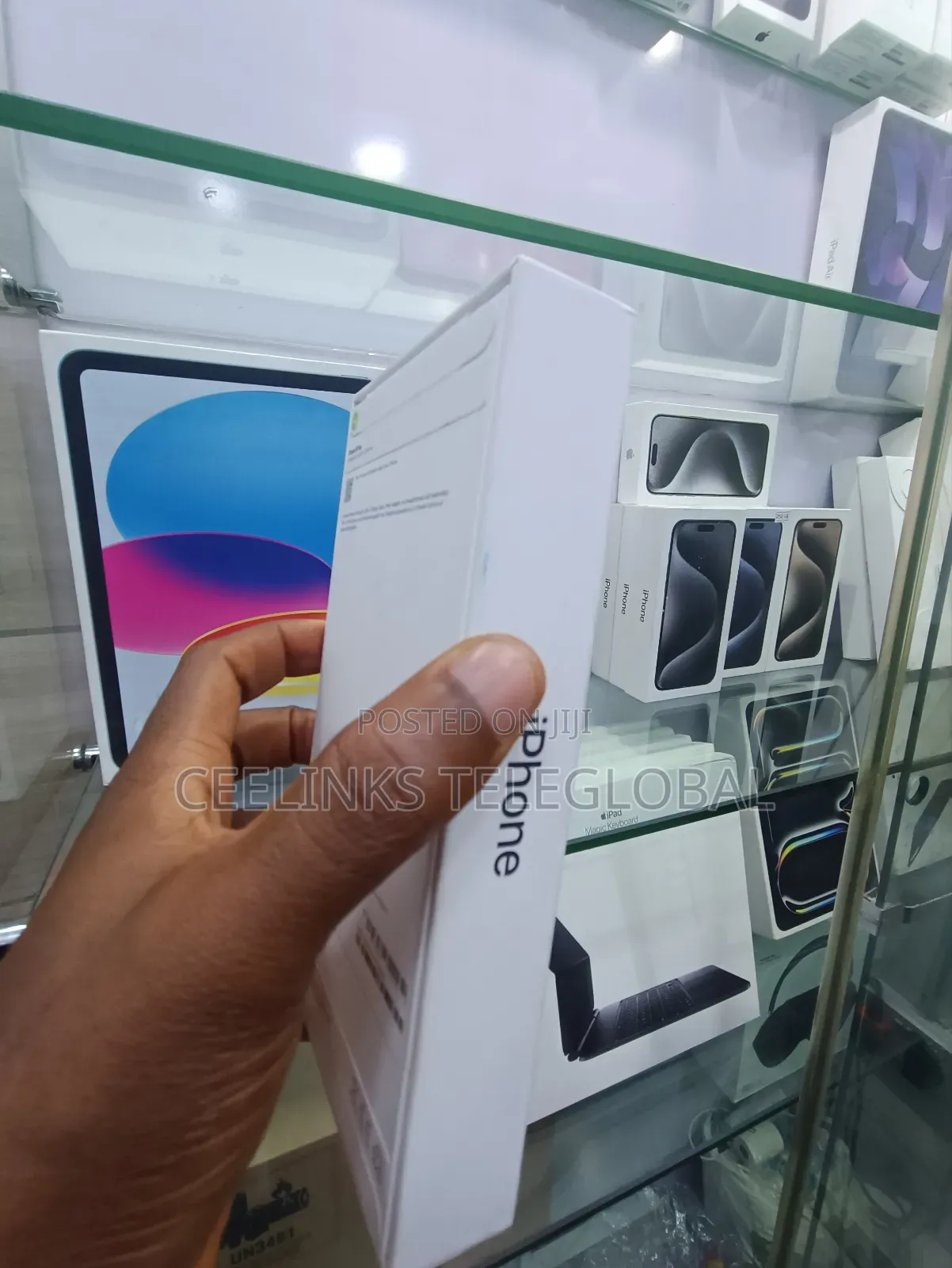 New Apple iPhone 16 Plus 128 GB Black