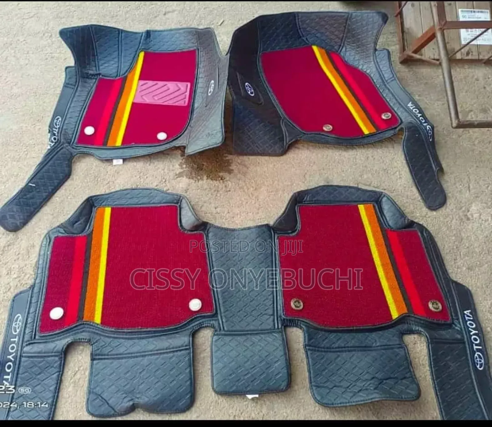 Toyota Highlander Foot Mats