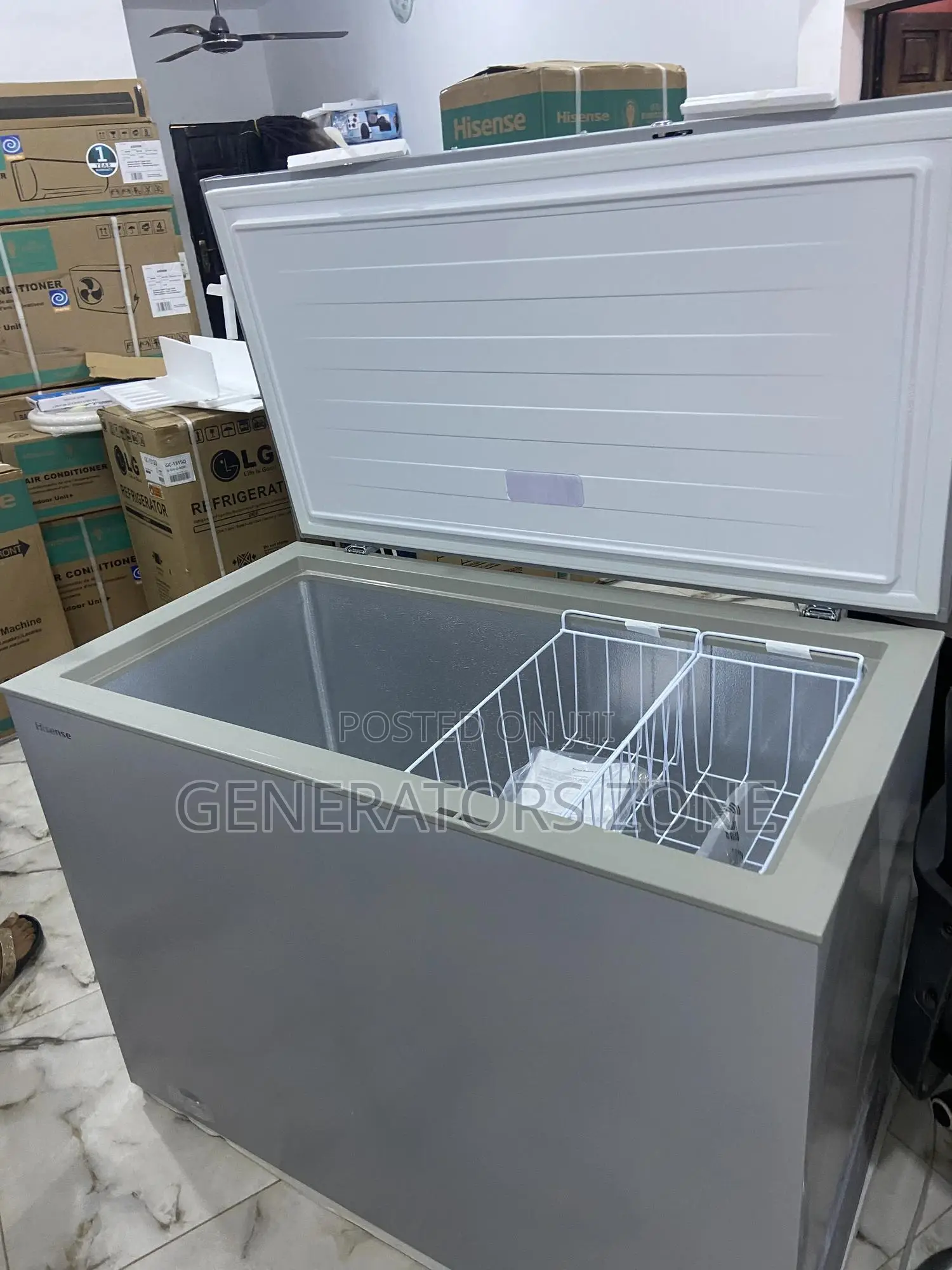 Easy Cleaning Hisense Chest Freezer | 300l Fc390sh