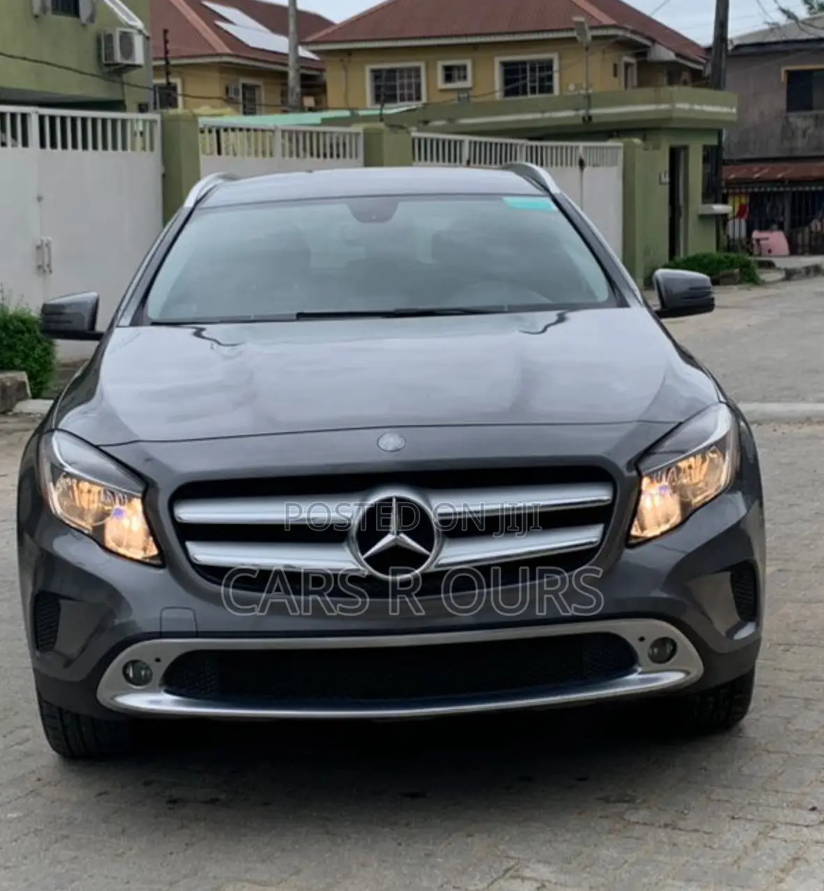 Mercedes-Benz GLA 250 2015 Gray