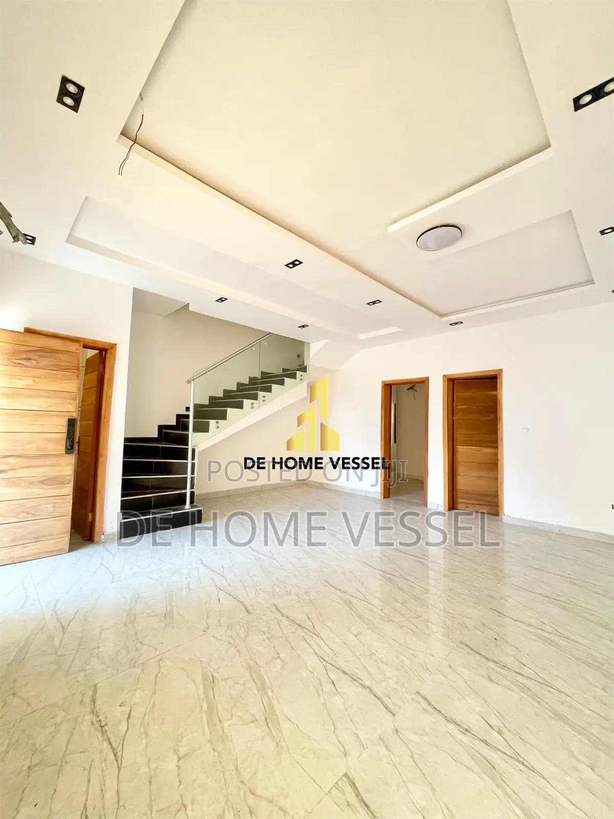 4bdrm Townhouse/Terrace in Lekki for sale