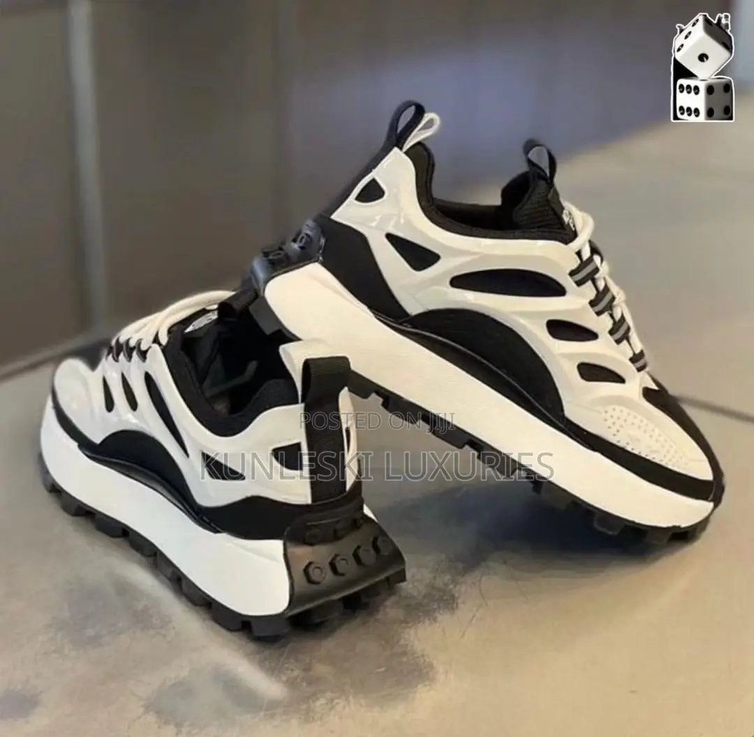 Original New Deluxe Bailleli Sneakers Collections