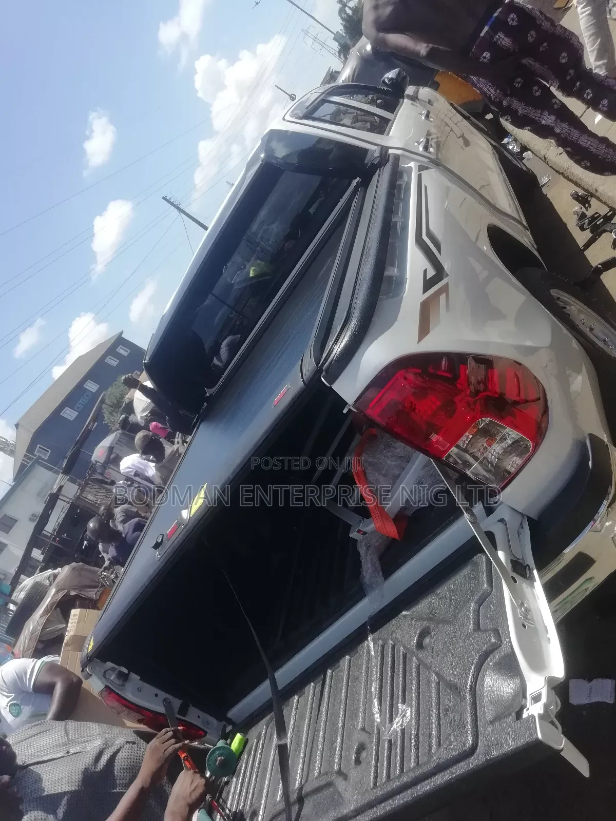 Rolling Boot Cover With GR Spoiler for Toyota Hilux at %=__':"
