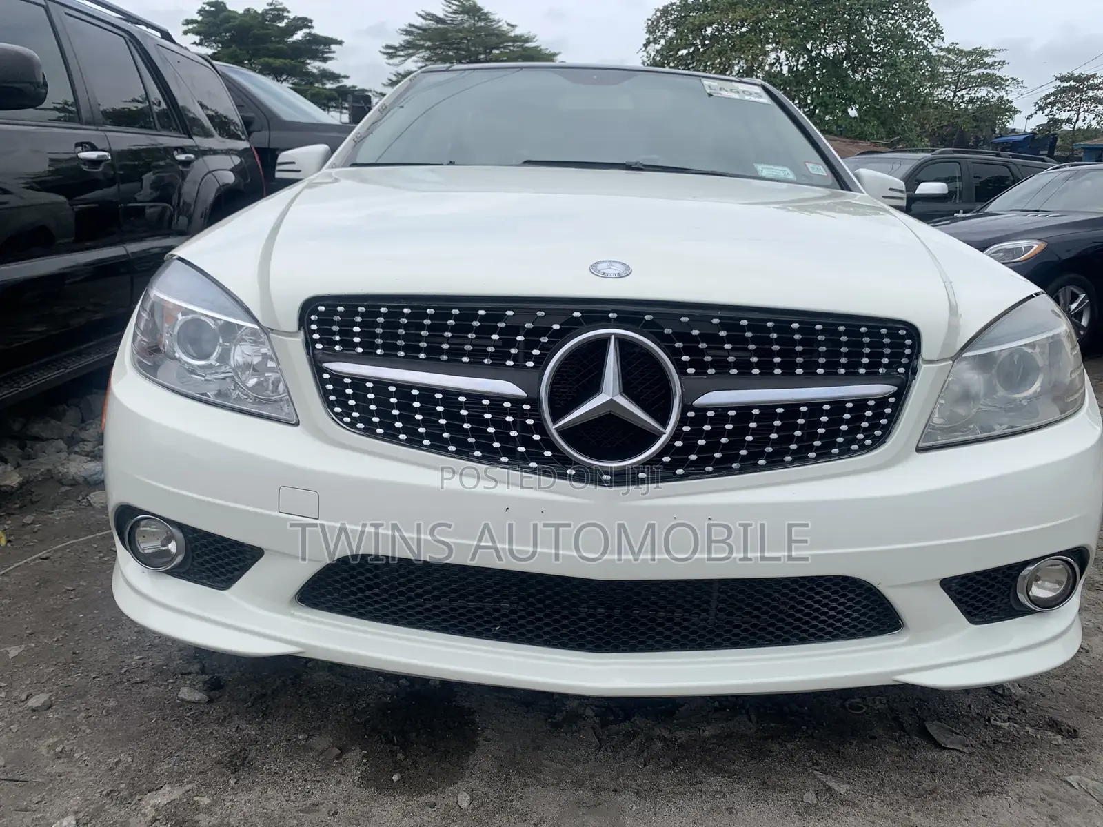 Mercedes-Benz C300 2011 White