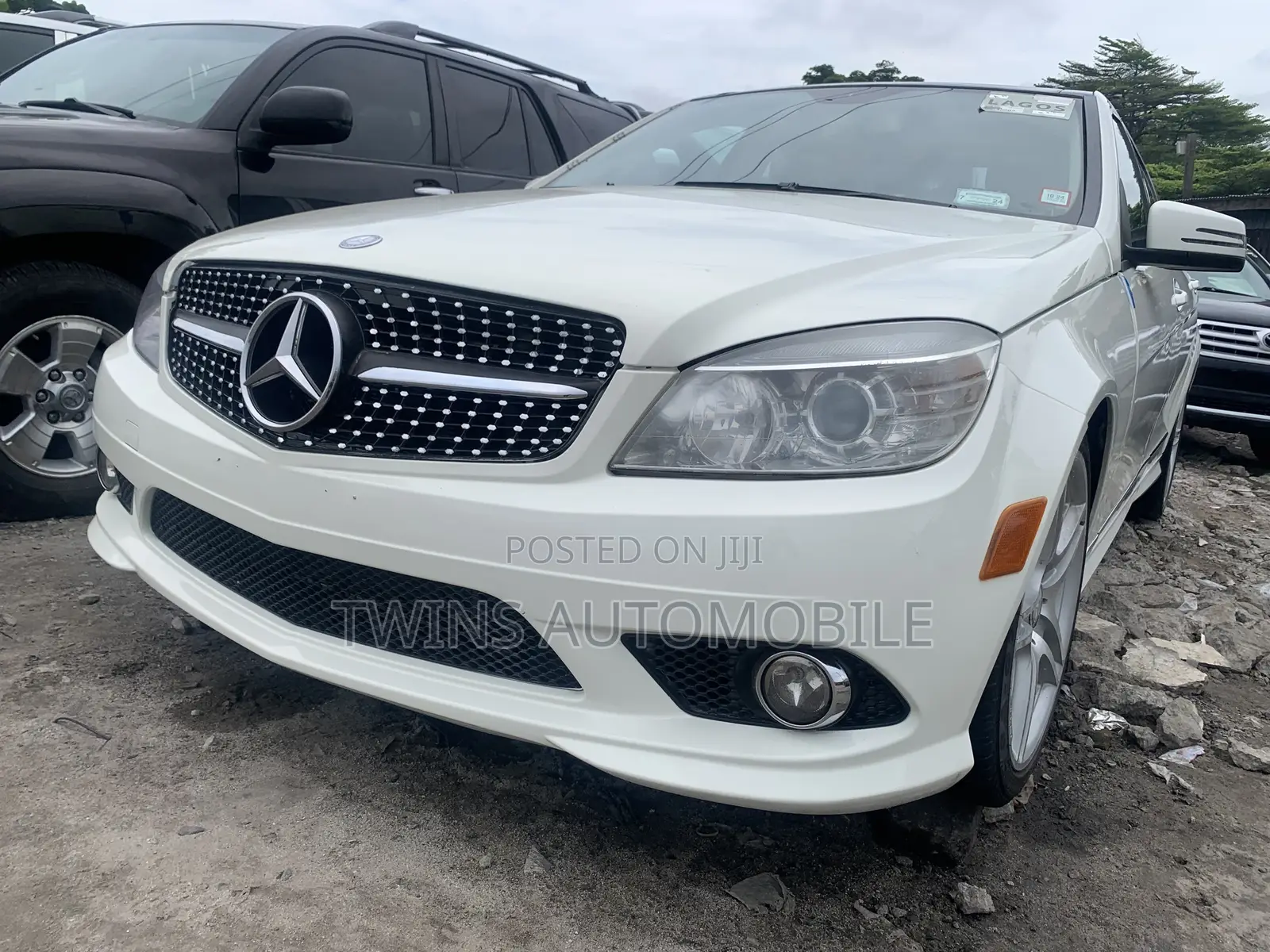 Mercedes-Benz C300 2011 White
