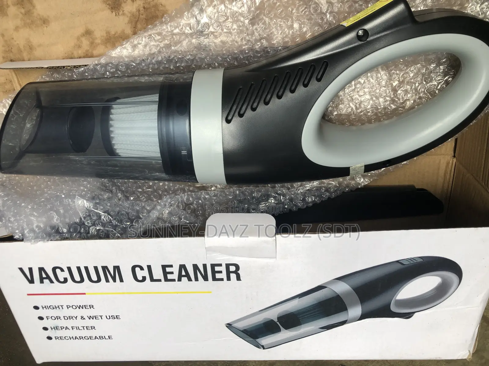 Rechargeable Vacuum Cleaner
