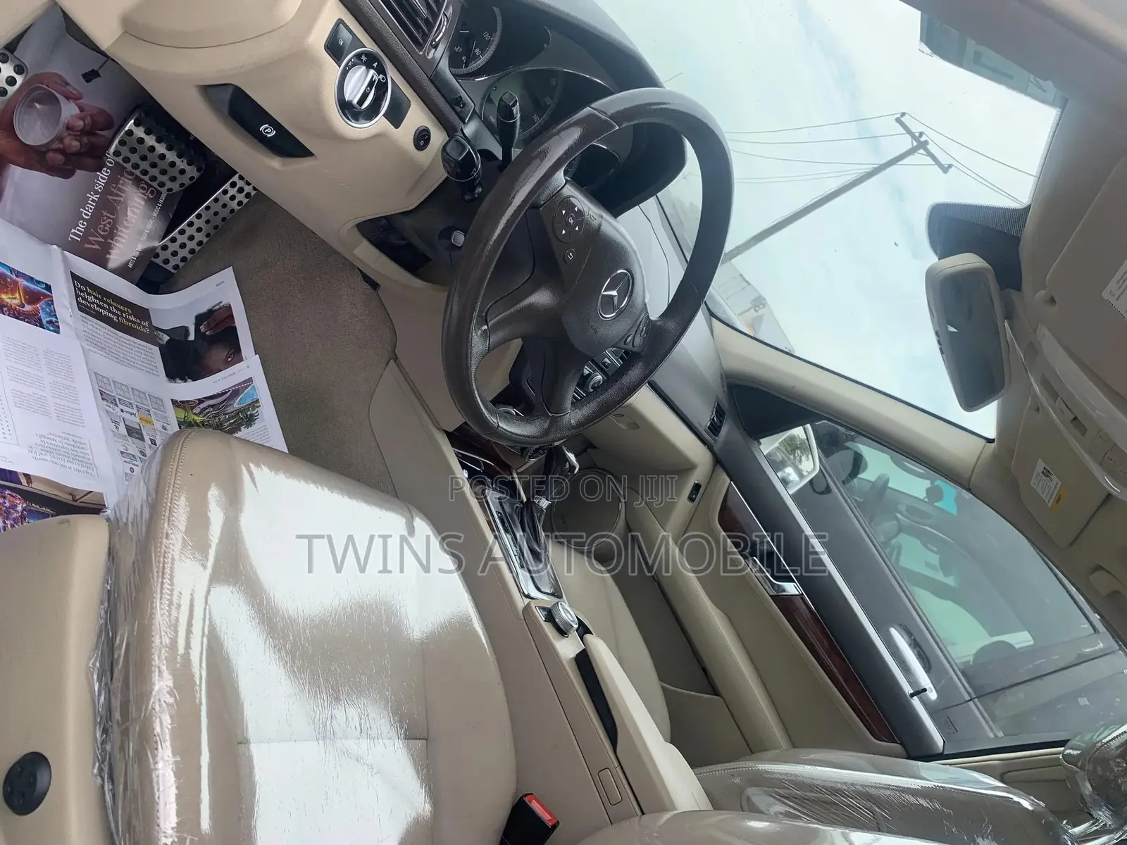 Mercedes-Benz C300 2011 White