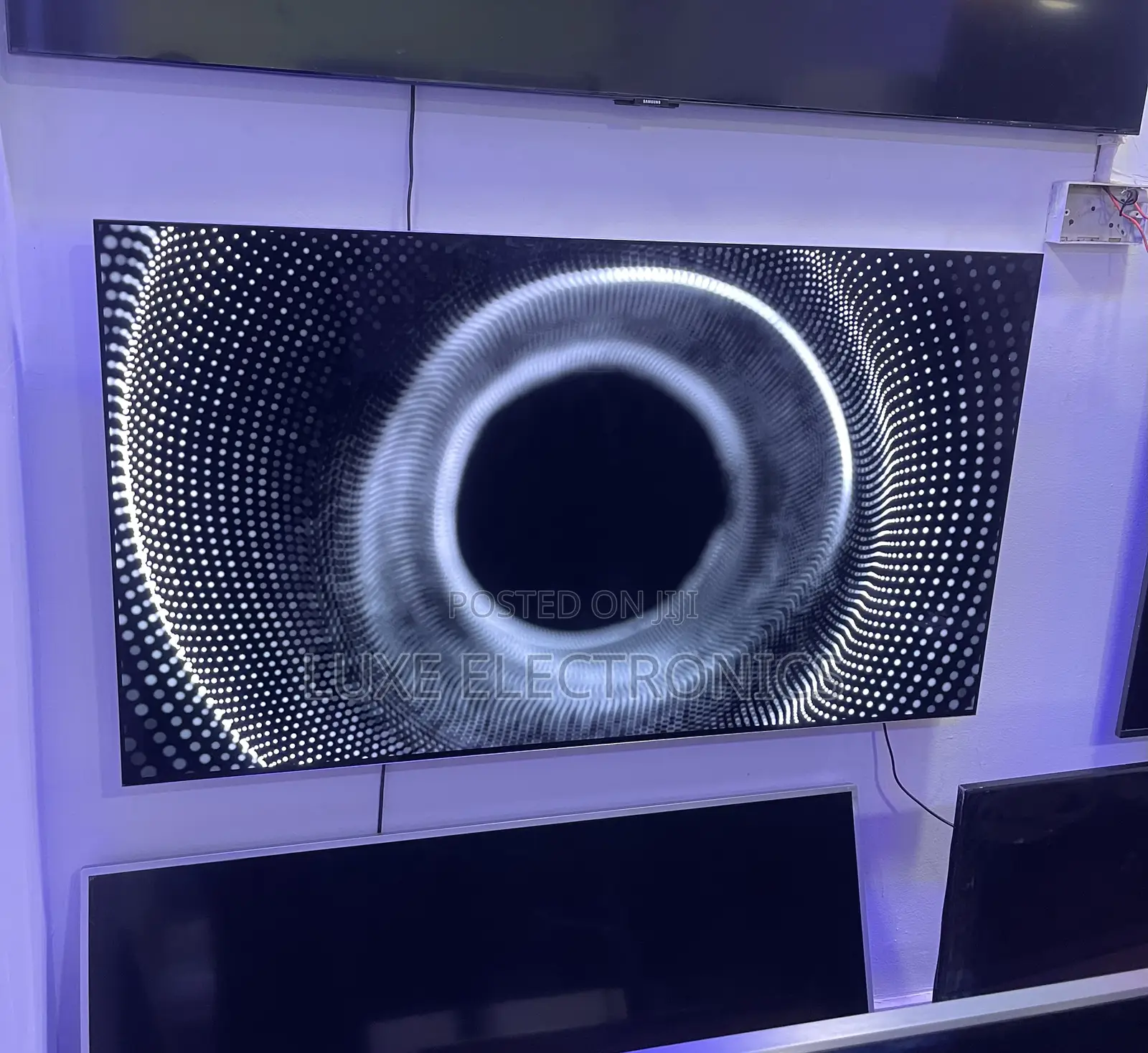 55 Inches LG OLED Evo Gallery Edition G2 Series Smart Tv