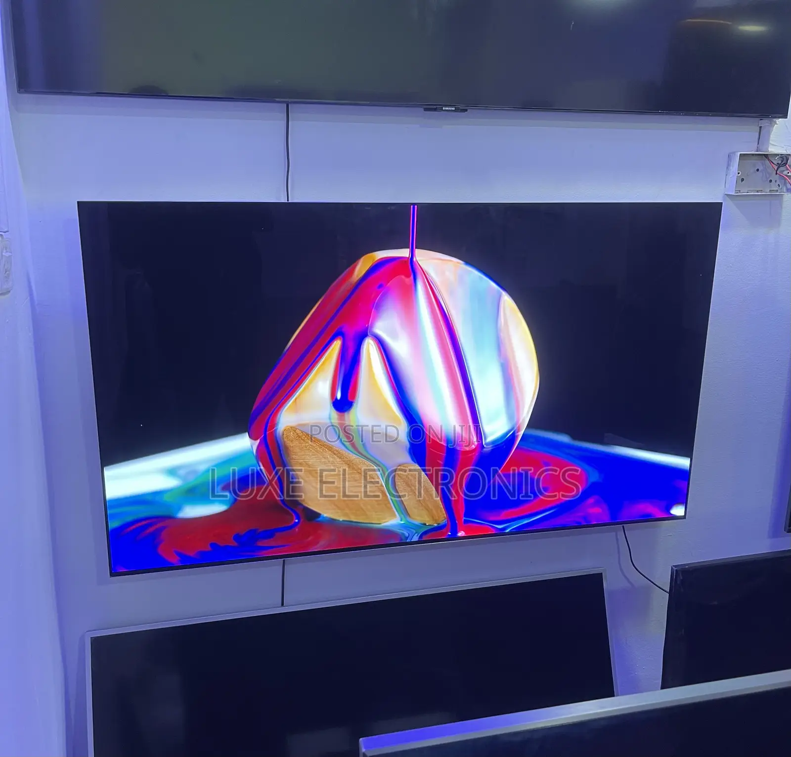 55 Inches LG OLED Evo Gallery Edition G2 Series Smart Tv