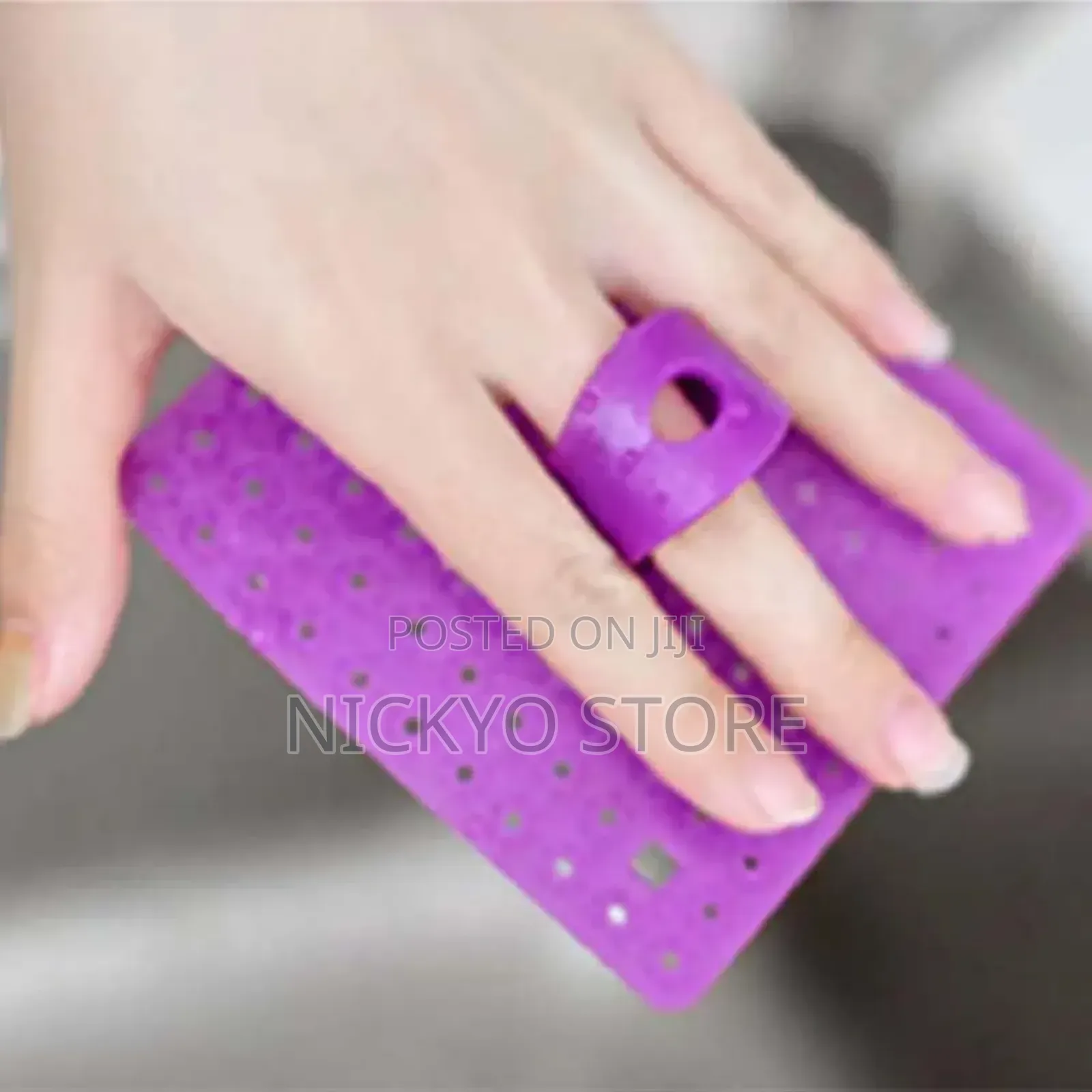 Flexible Fruit and Veggie Brush Scrubber