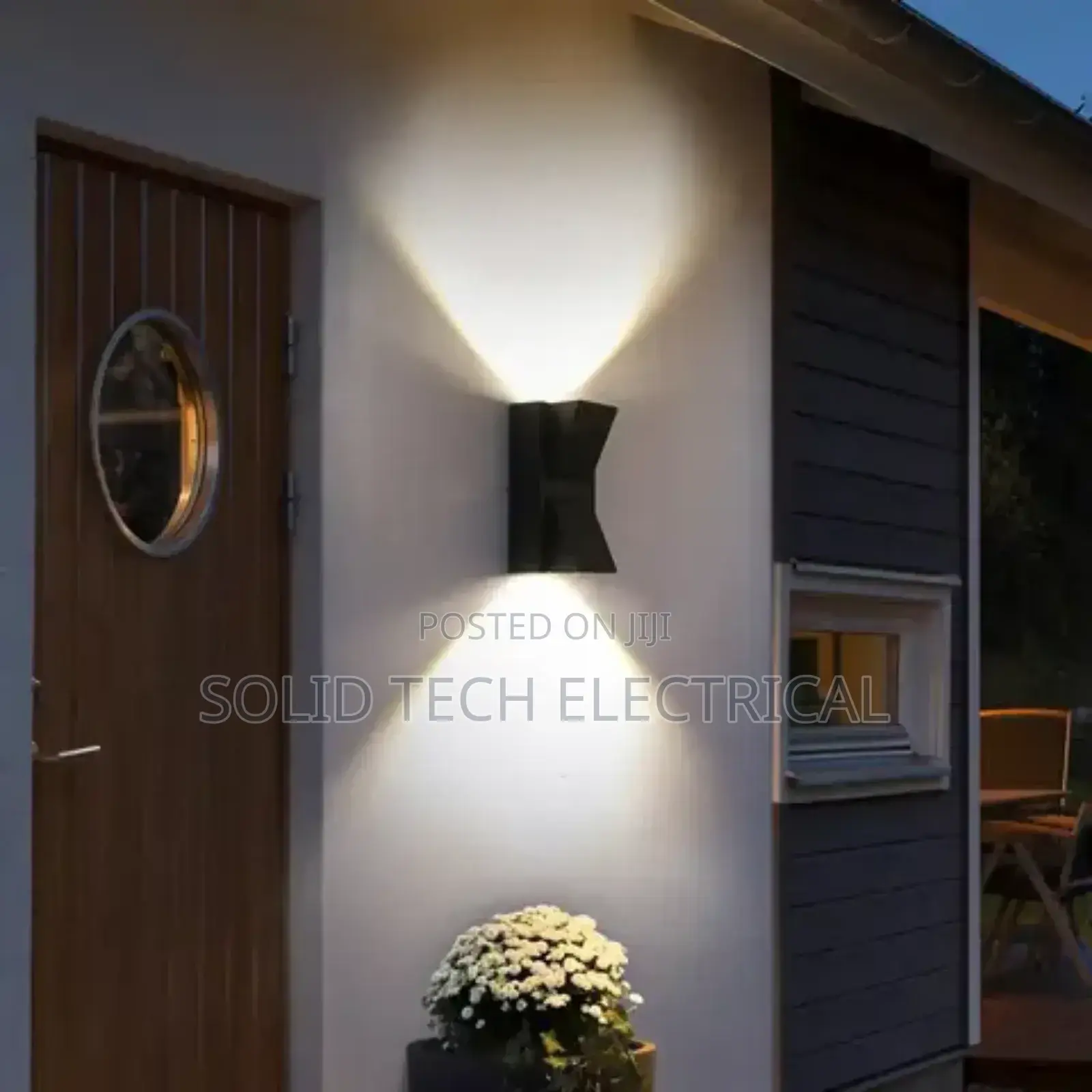 Outdoor Fence Wall Light Up and Down