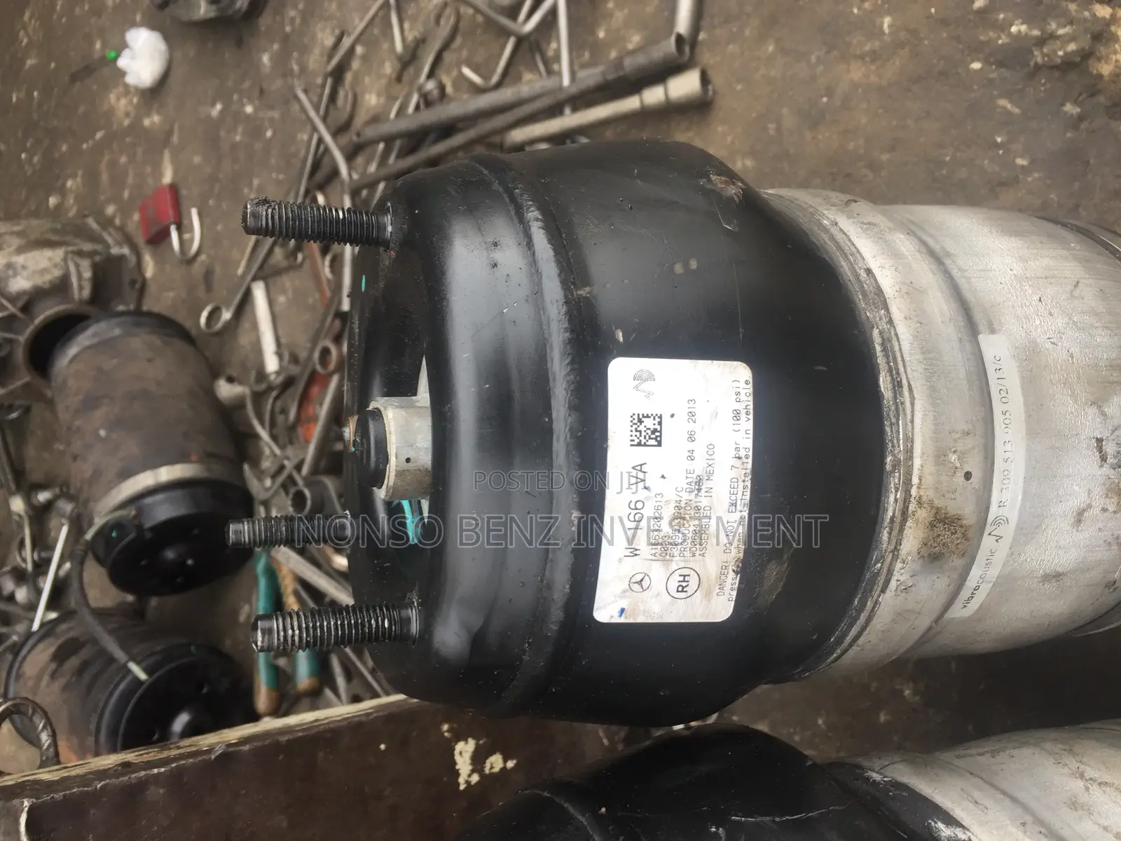Front Balloon Shock Absorbers Ml 350 W(166)