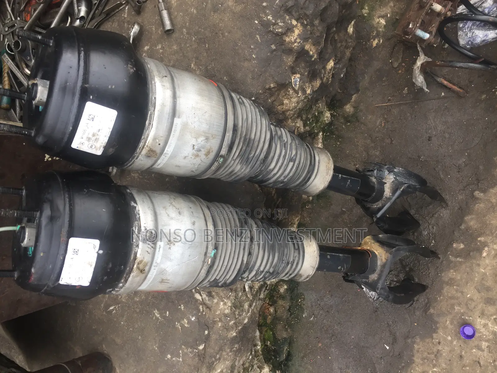 Front Balloon Shock Absorbers Ml 350 W(166)