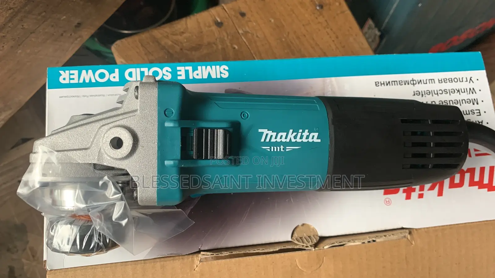 Makita 4.5 Inches Grinder 750w