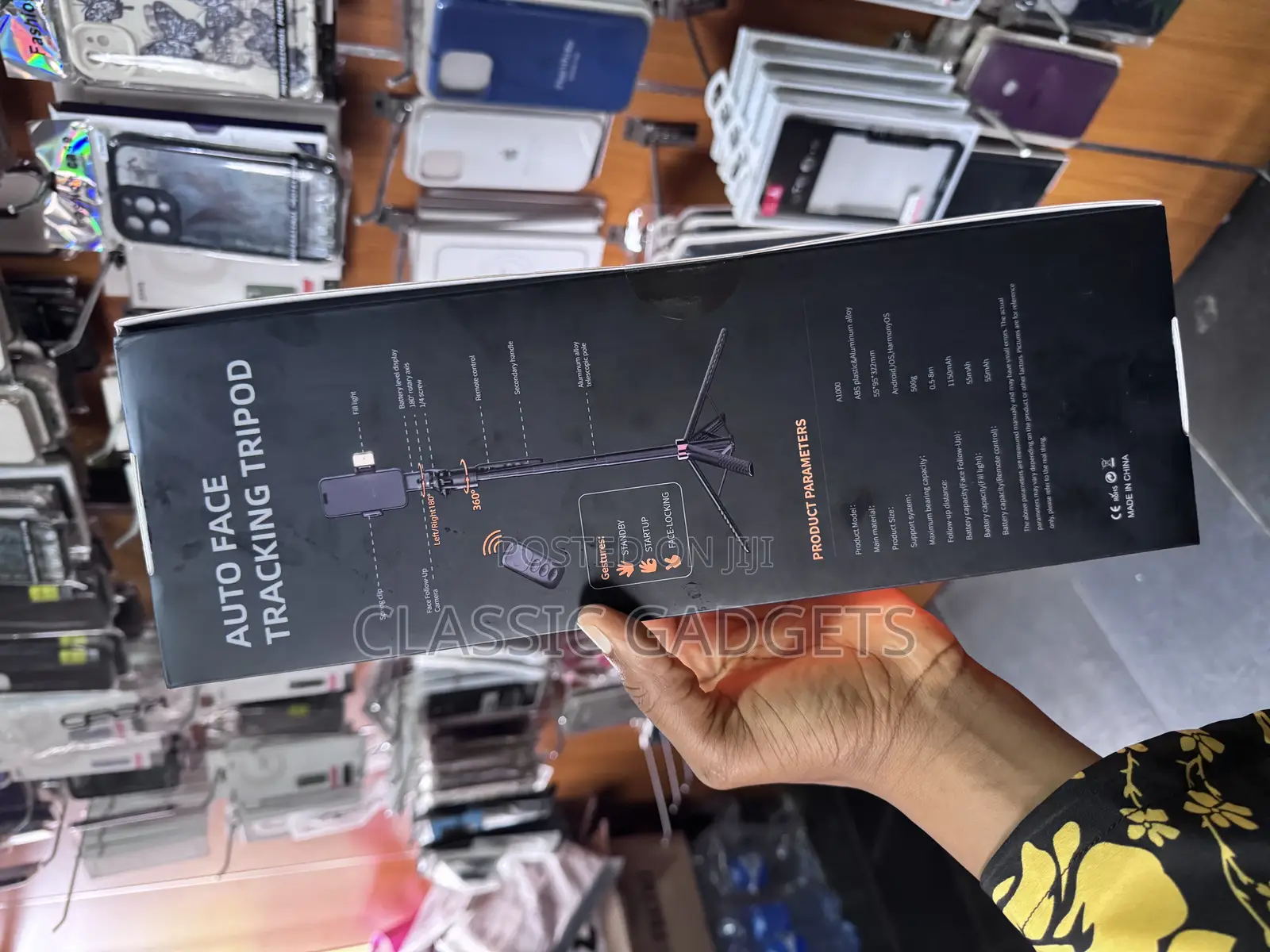 A1000 Auto Face Tracking Tripod , Phone Selfie Stick