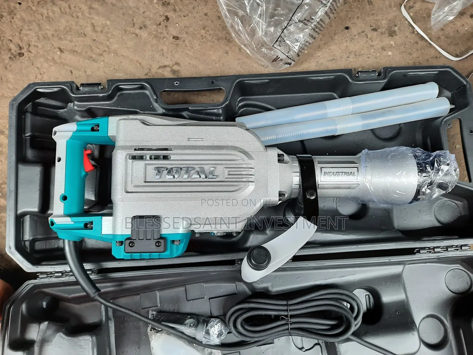 Total Jack Hammer 1700w