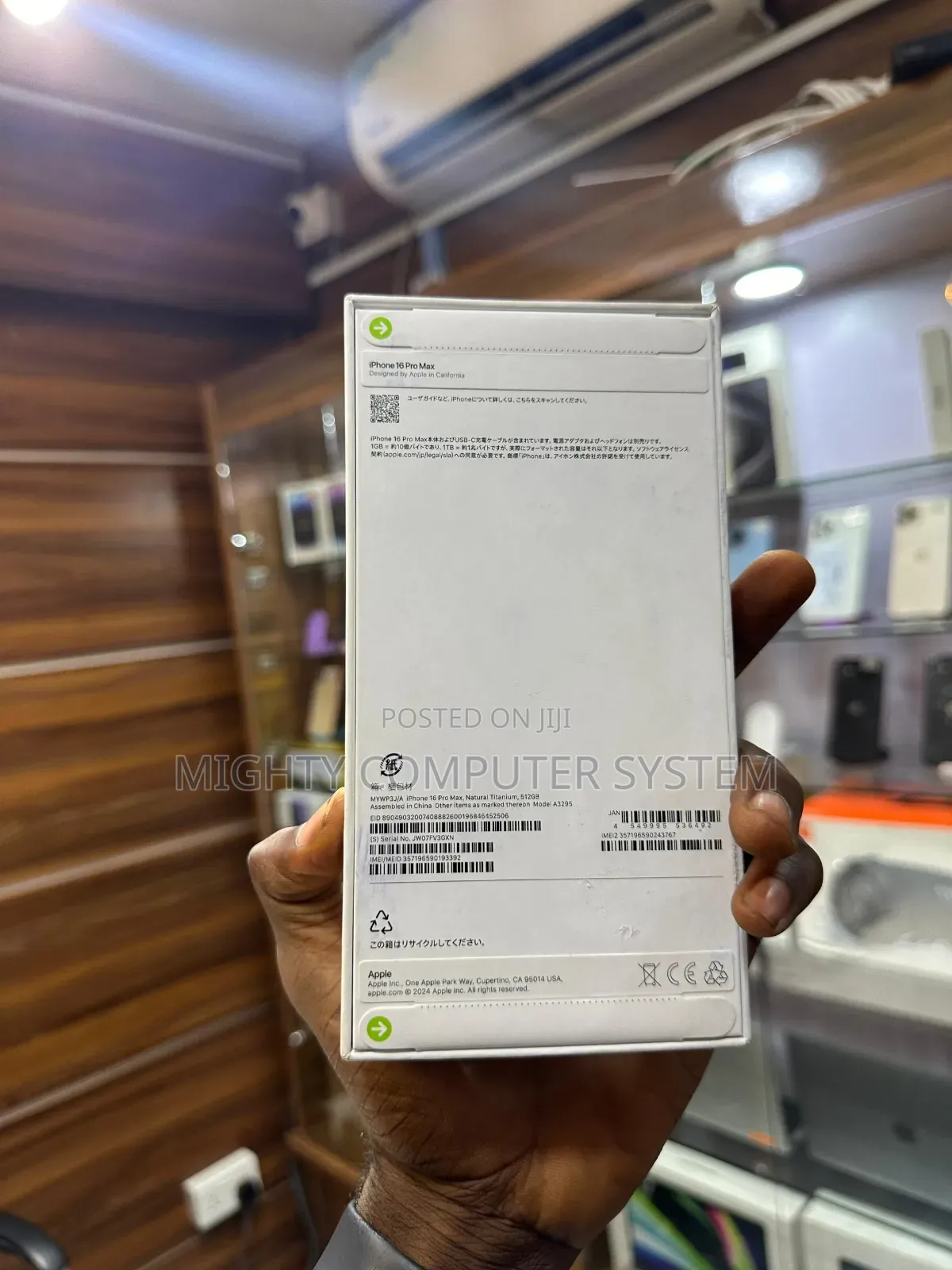 New Apple iPhone 16 Pro Max 256 GB Black