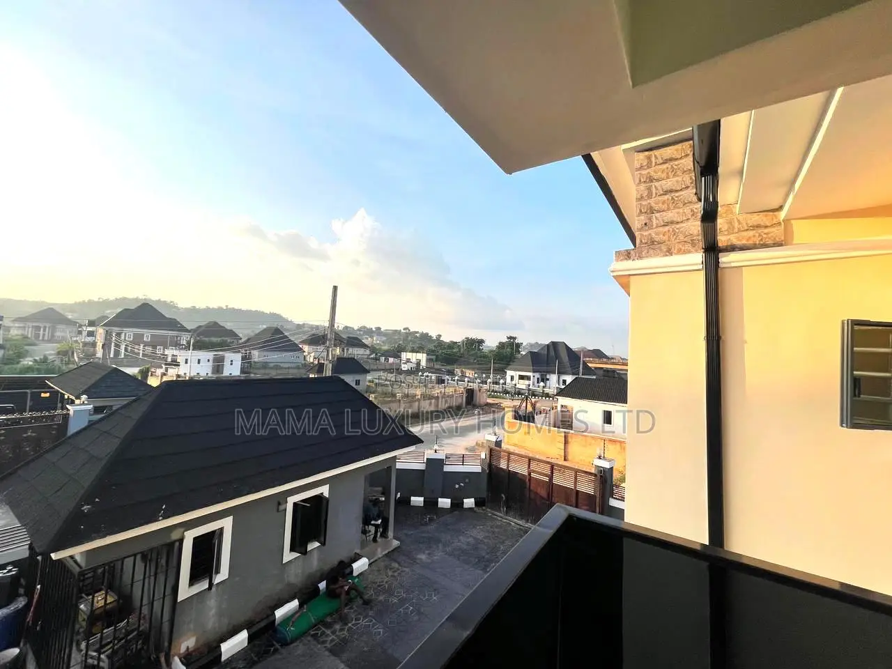 Luxuriously Furnished 2 Bedroom Duplex Shortlet - Gra Enugu