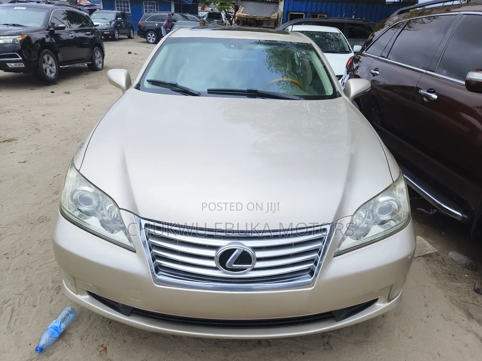 Lexus ES 350 2010 Gold