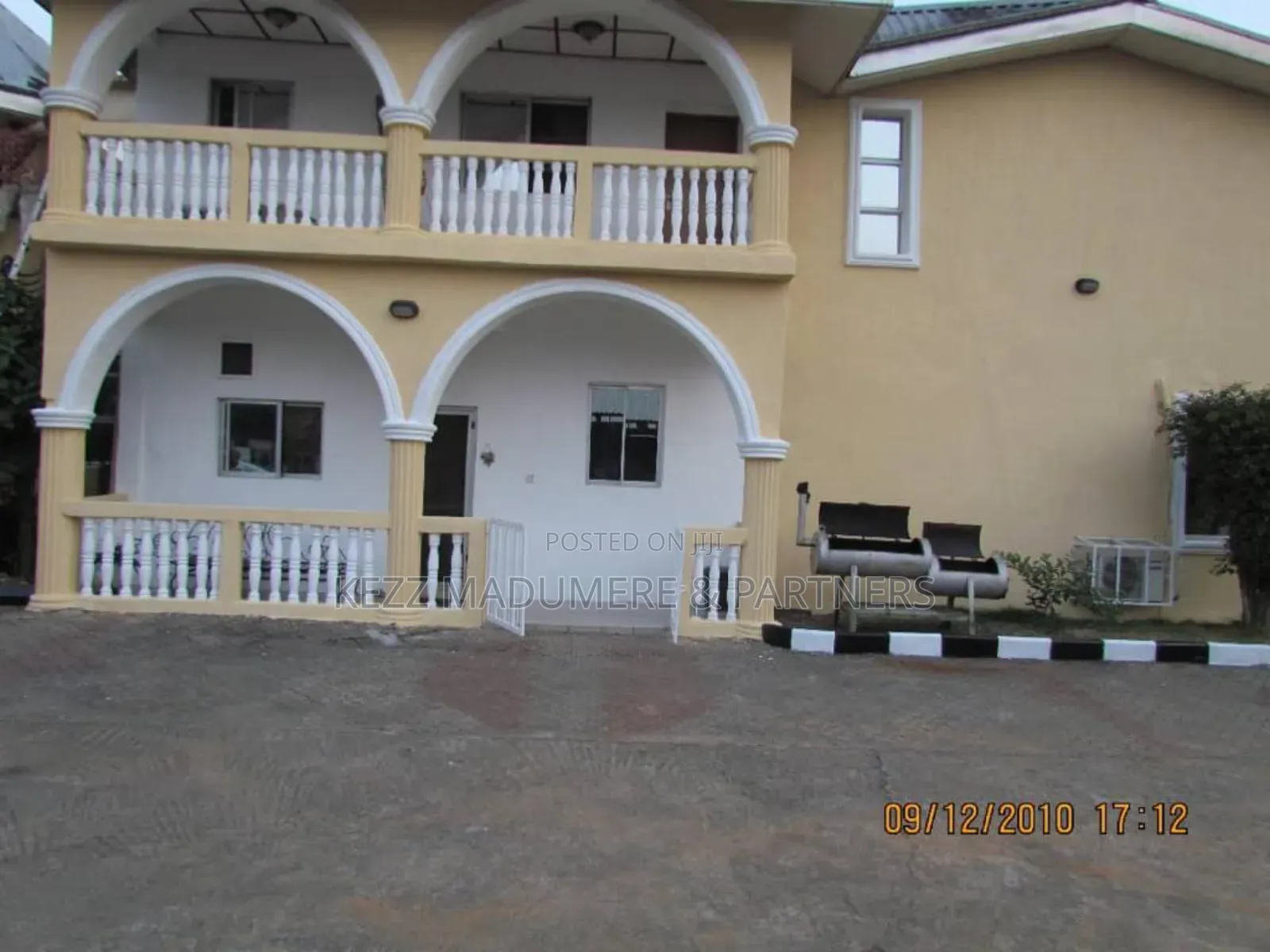 9bdrm Duplex in Near Rumuokoro , for sale