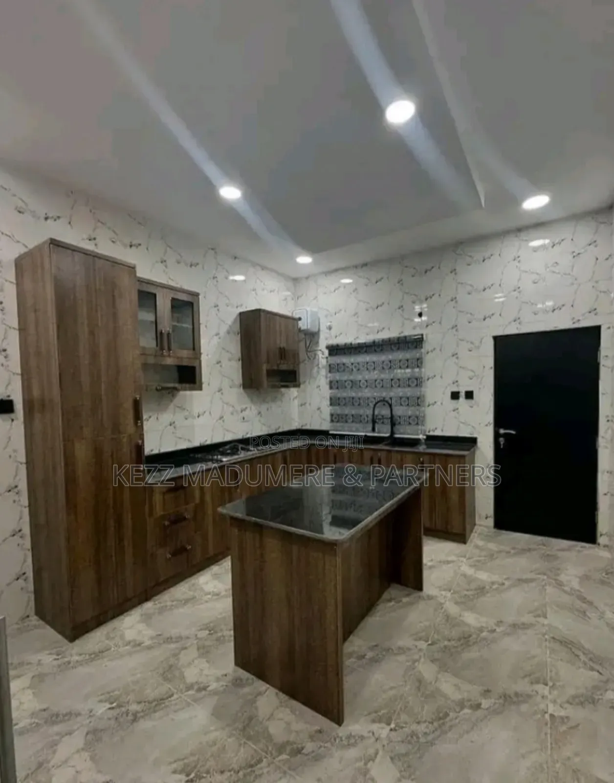 3bdrm Duplex in Shell Cooperative,, Port-Harcourt for sale