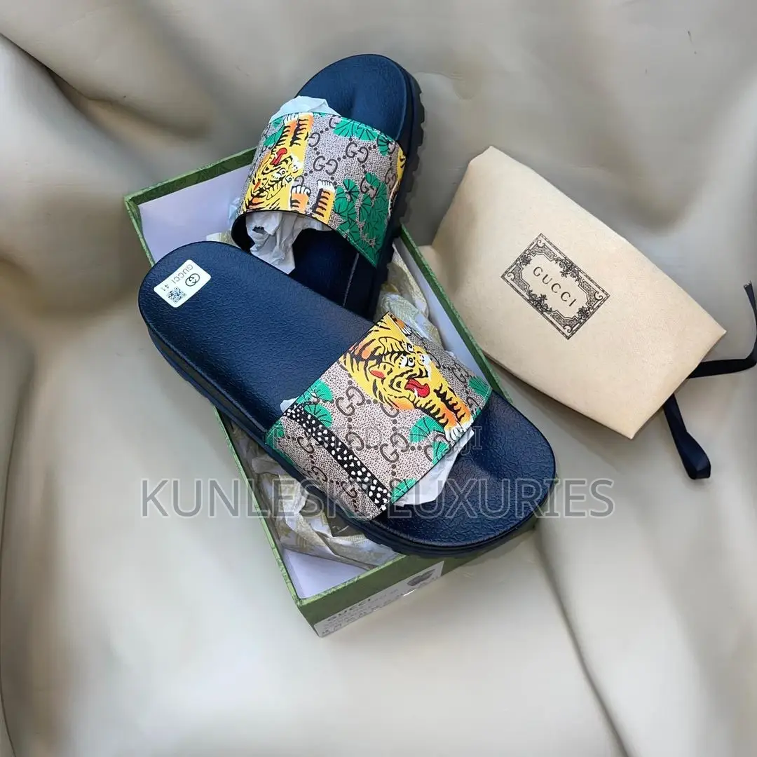 Original New Gucci Leather Slides Collection