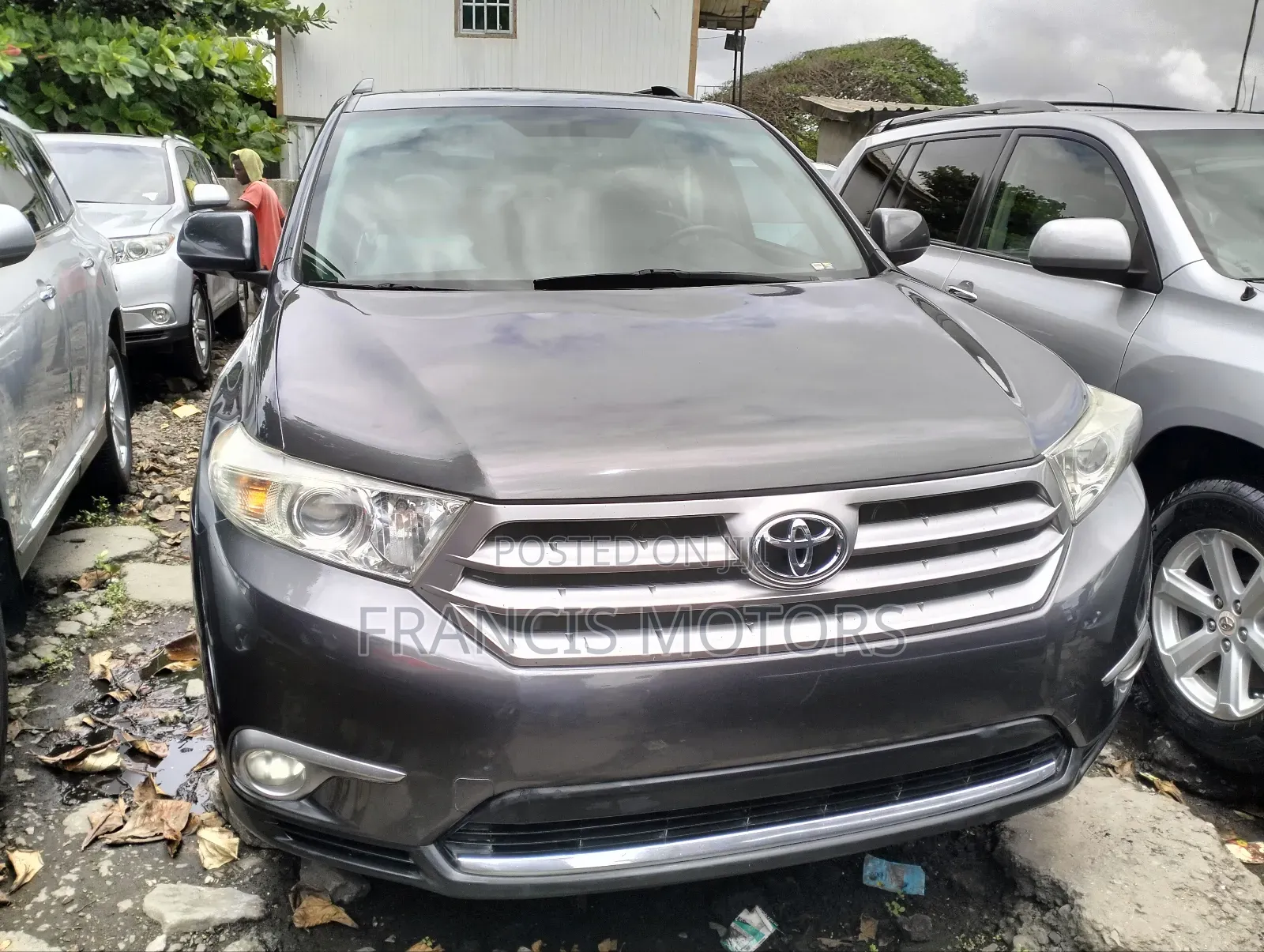 Toyota Highlander 3.5L 4WD 2013 Gray