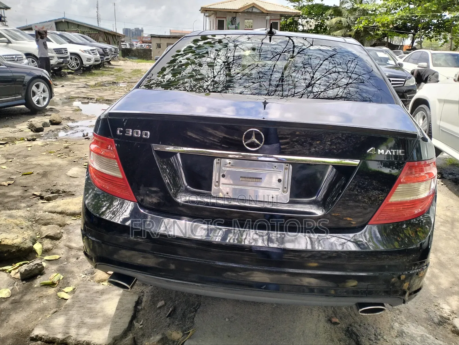 Mercedes-Benz C300 2010 Black