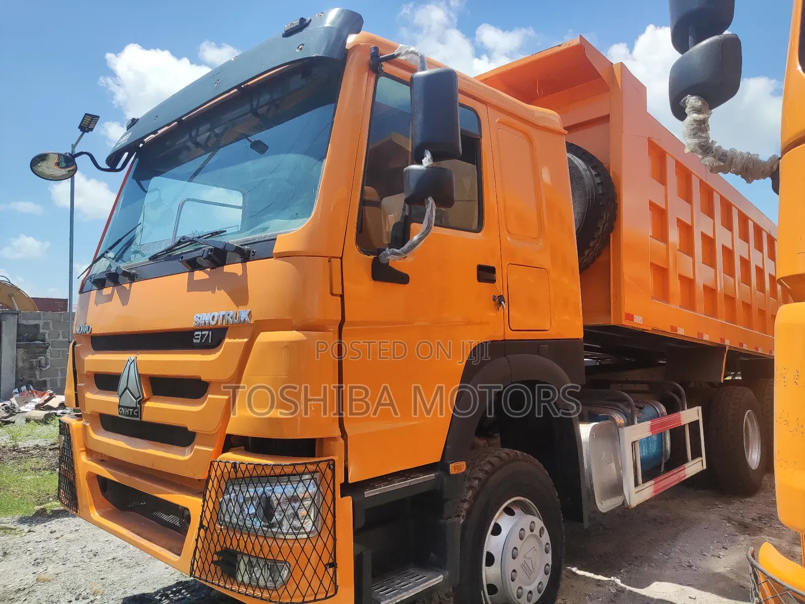 Howo Sinotruk 371 10 Tyres