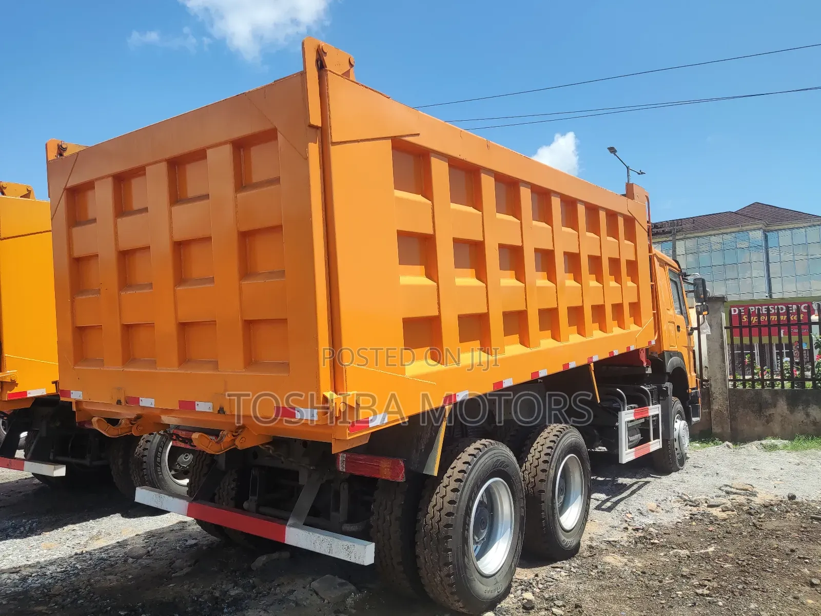 Howo Sinotruk 371 10 Tyres