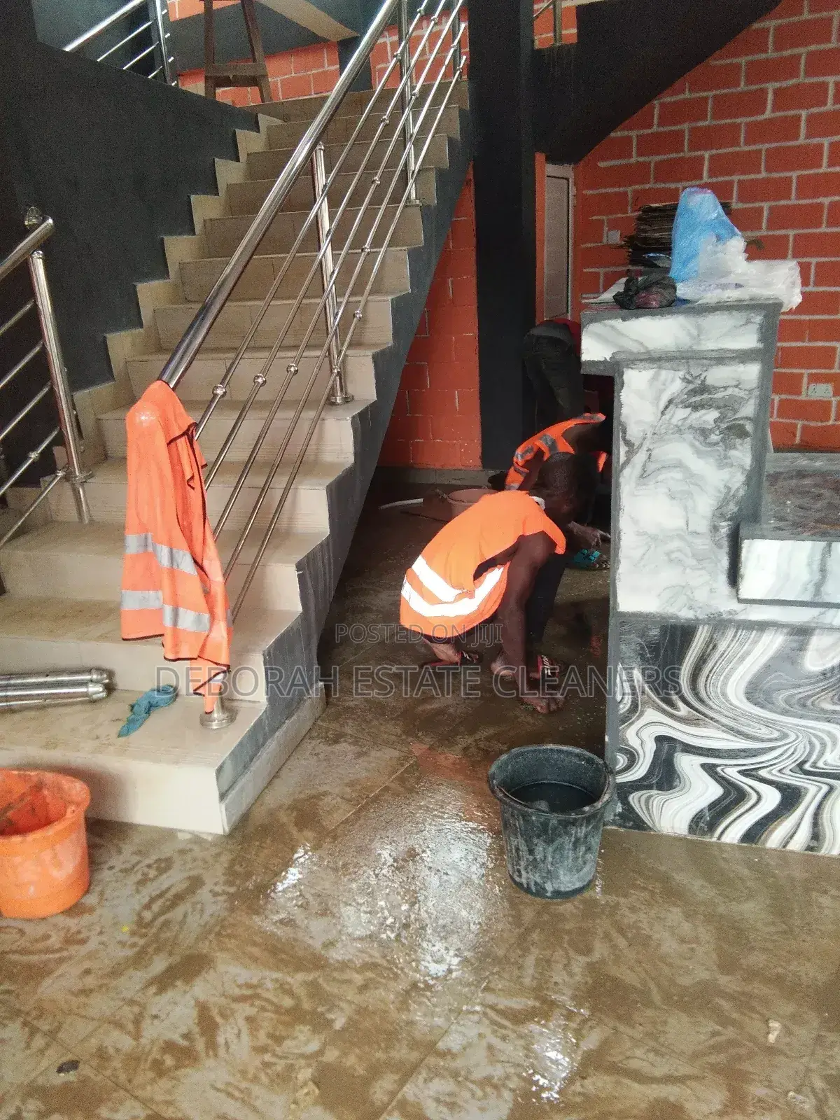 Interior and Exterior Home and Office Cleaning