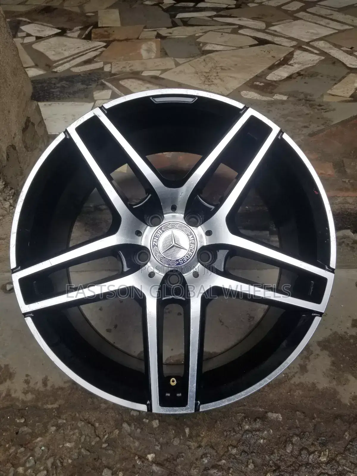 18 Inches Alloy Wheel Mercedes Benz