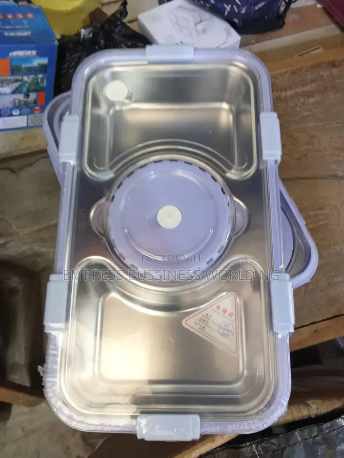 Lunch Box With Sauce Bowl