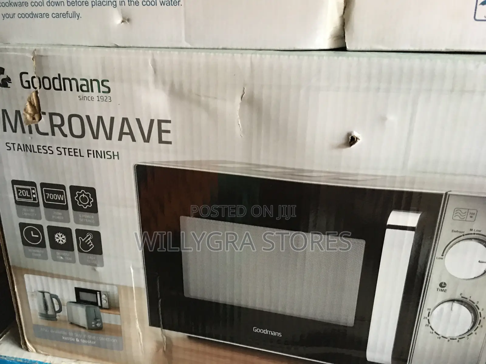 Goodmans Stainless Steel Microwave