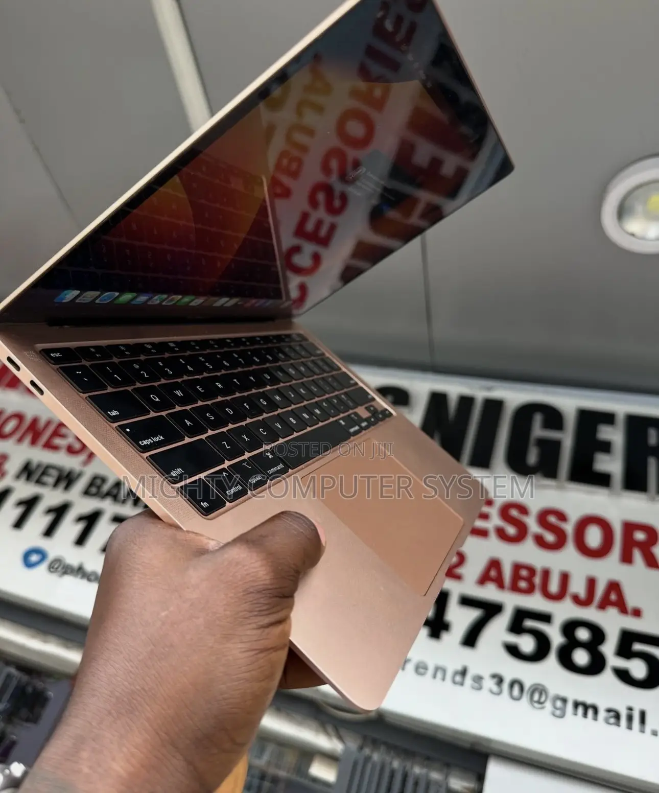 Laptop Apple MacBook Air 2020 8GB SSD 256GB