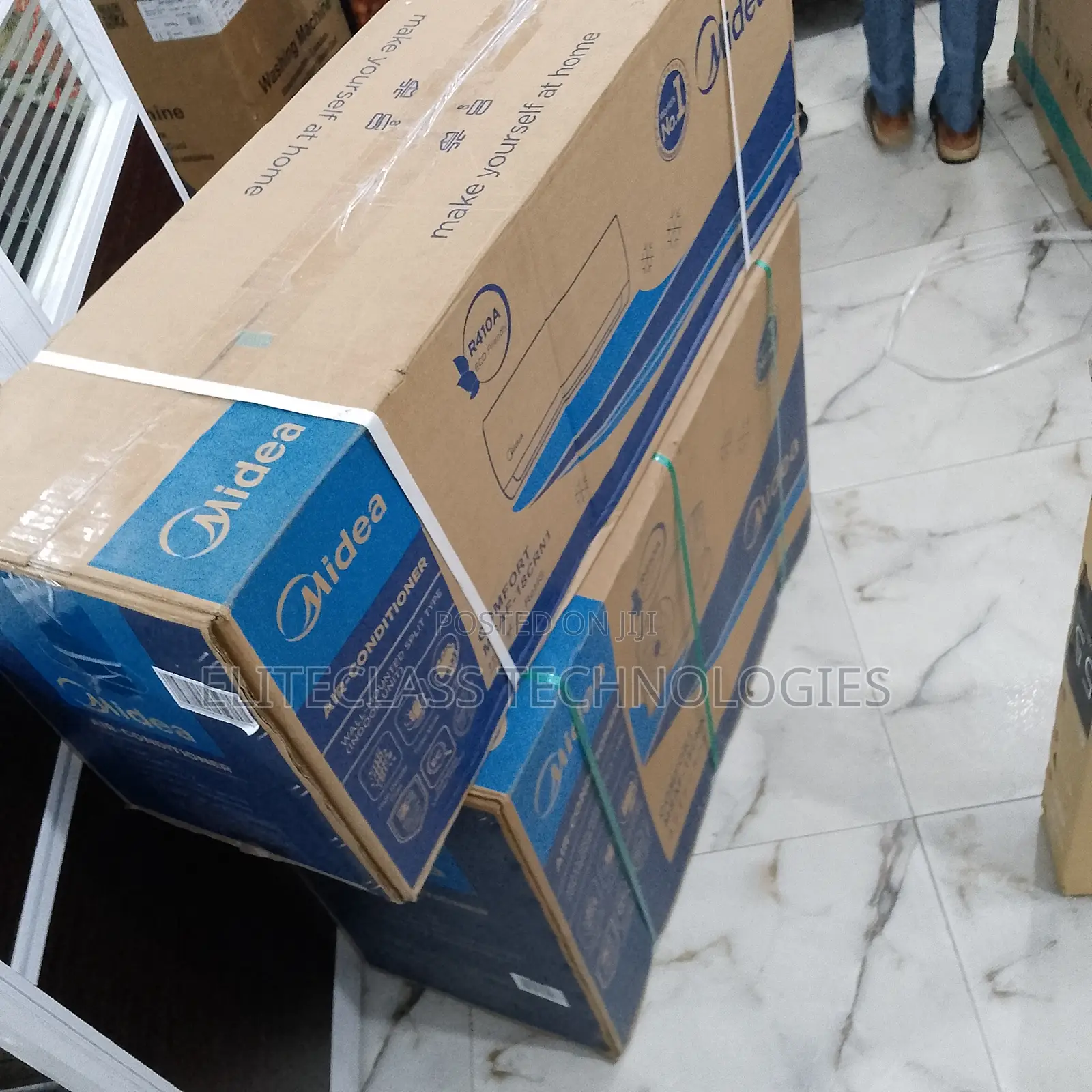 Midea ''Exceptional Find'' 2.0hp Non-Inverter Ac