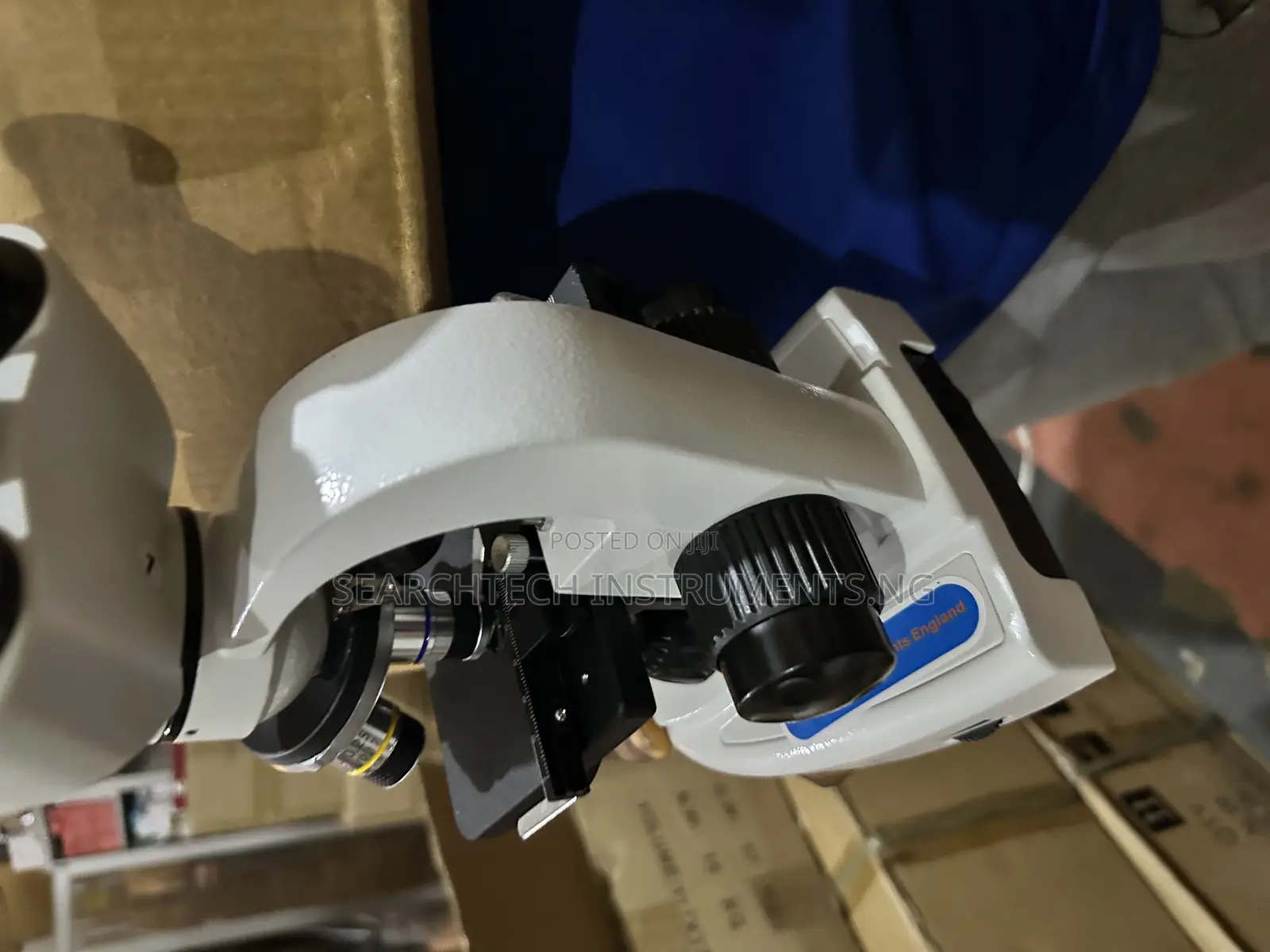 Portable Binocular Microscope