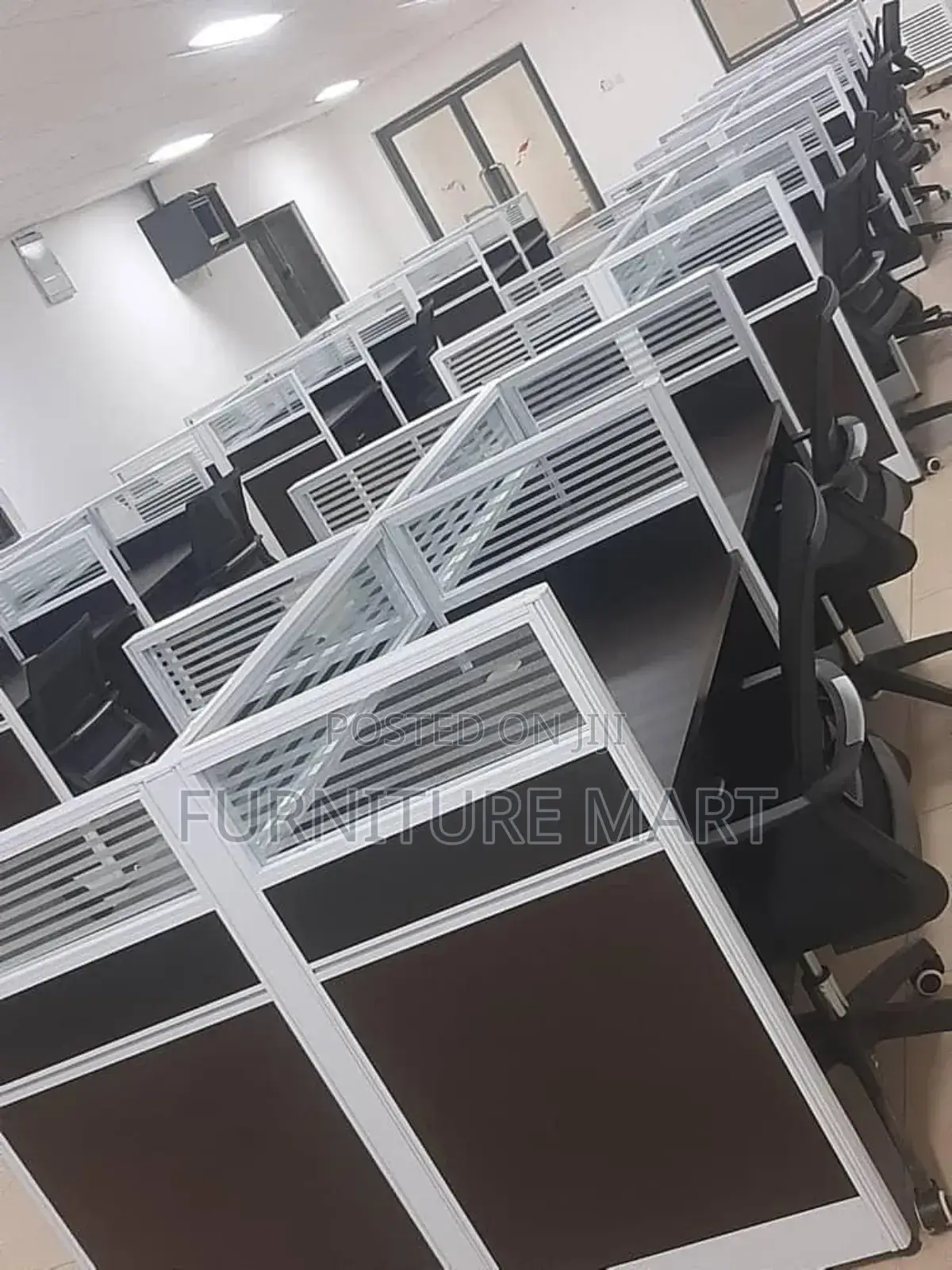 4 Man Workstation
