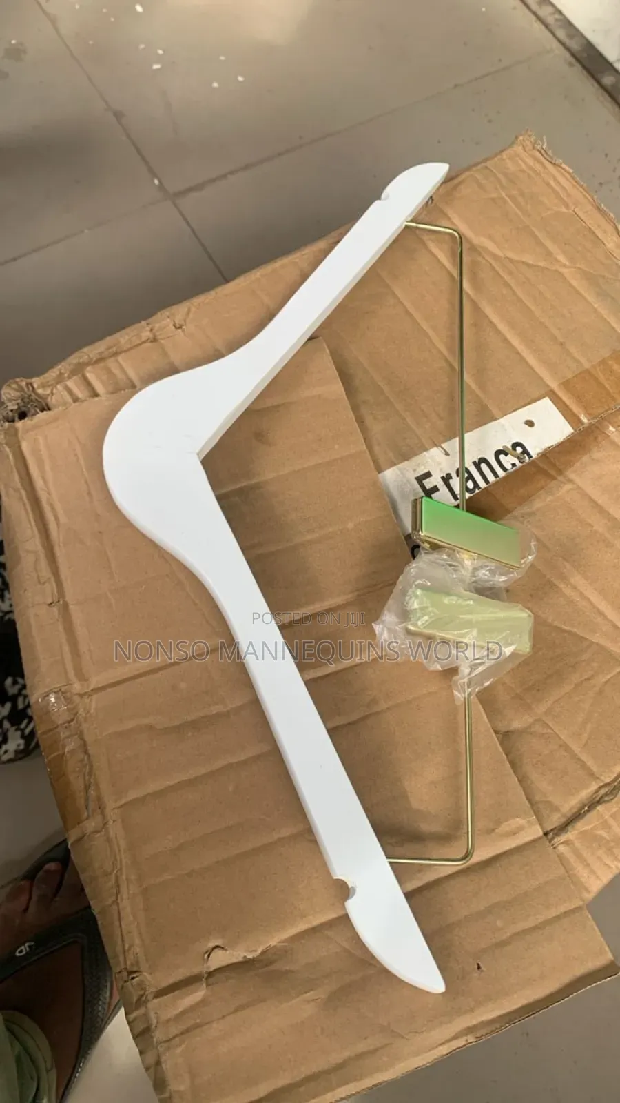 2 in 1 Wooden Hangers With Clips