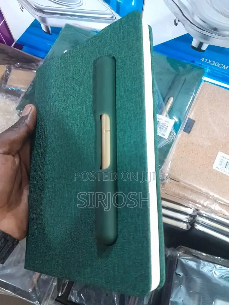 Unique Note and Pen