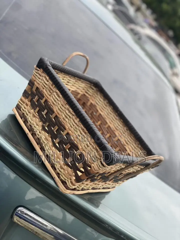 Square Straw Classic Hamper Gift Shopping Basket