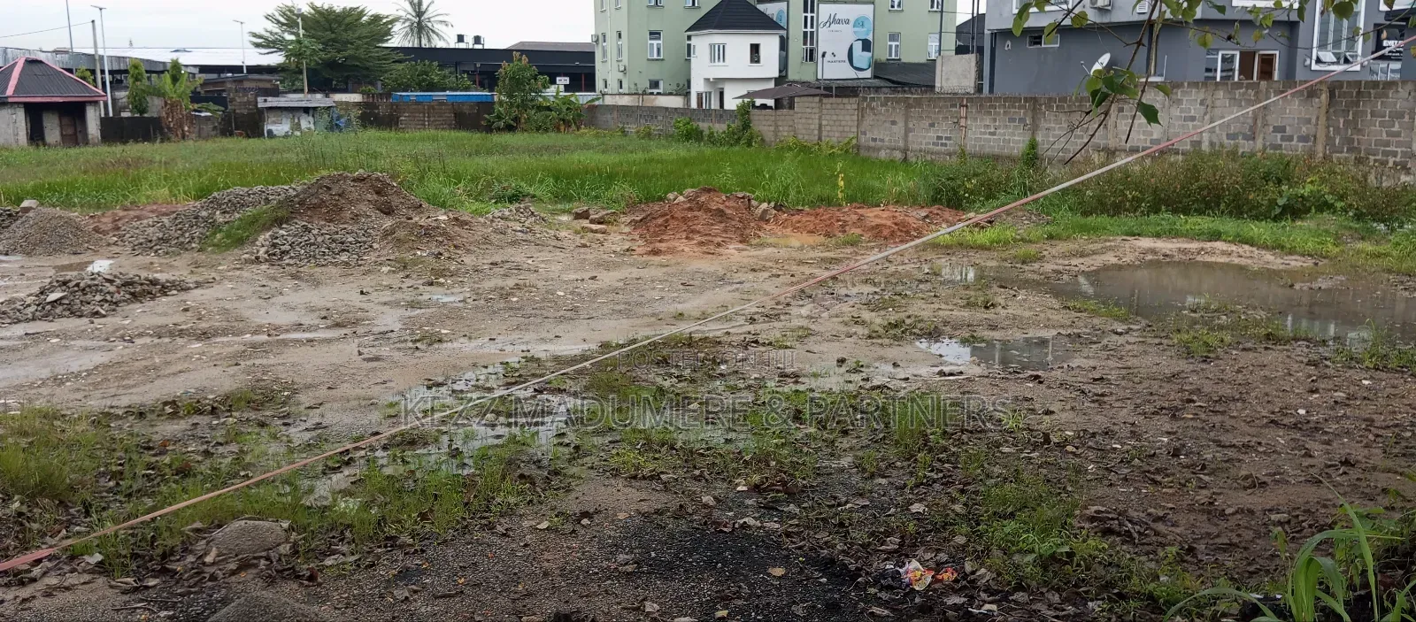 For Sale : 2 Plots on the Major G.U.Aker Road , Eliozu , Ph