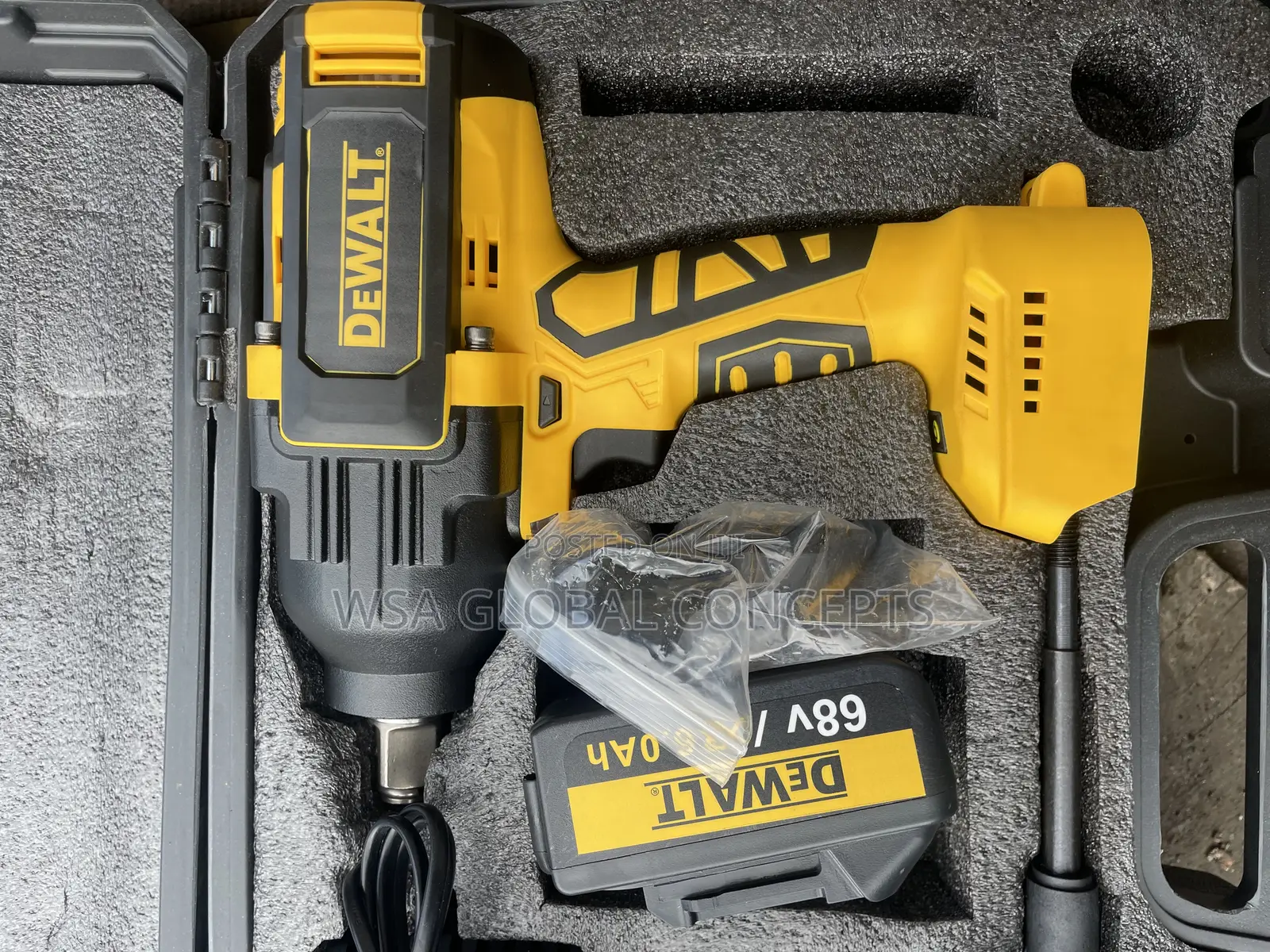 68 Volts Dewalt Heavy Duty Impact Wrench
